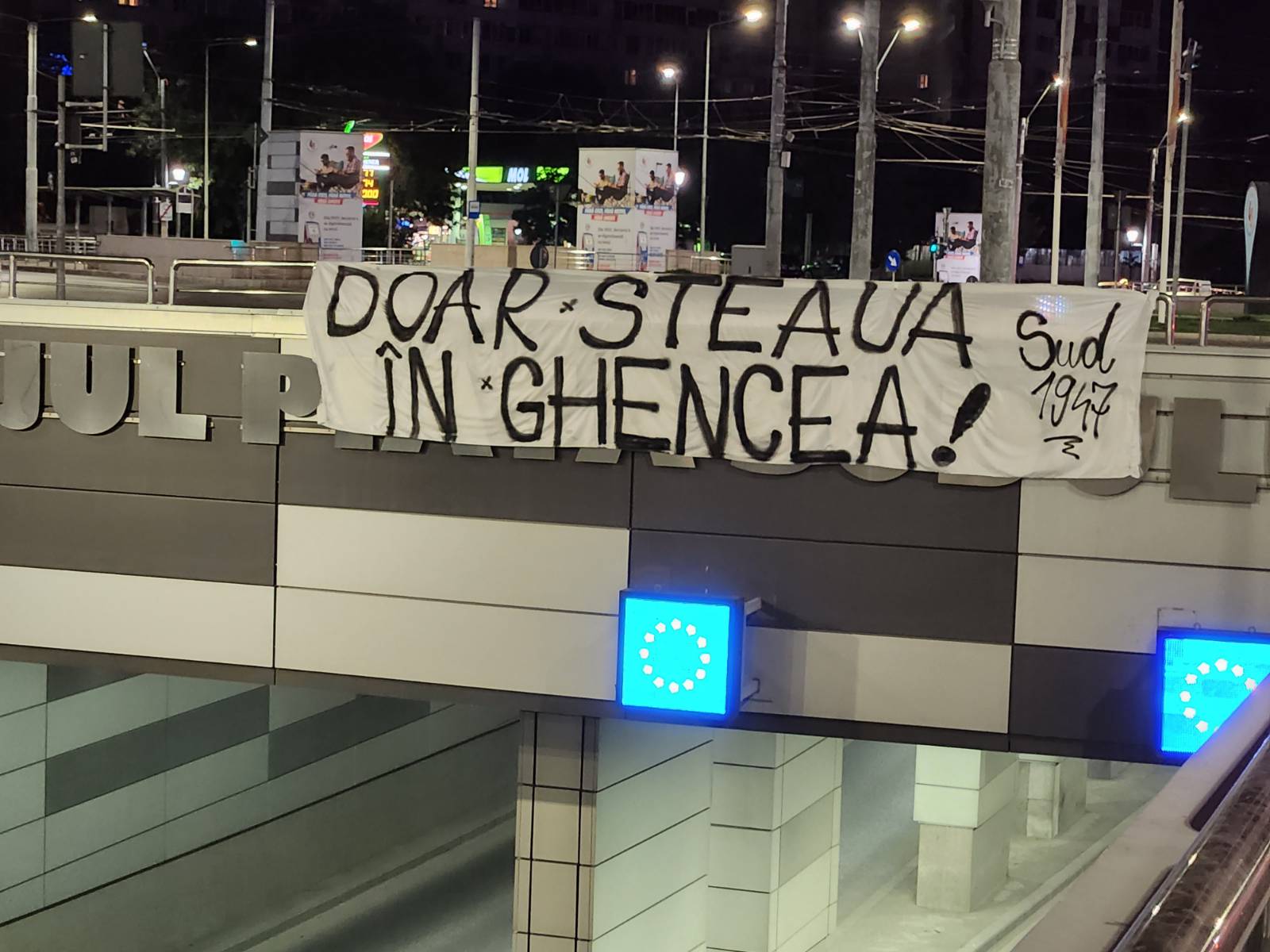 Doar Steaua în Ghencea. Peluza Sud a împânzit Bucureștiul cu bannere după anunțul lui Gigi Becali