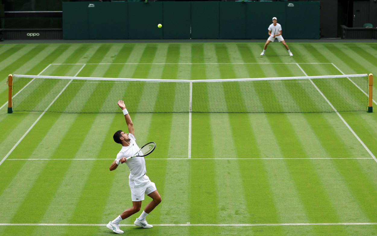 Jannik Sinner - Novak Djokovic, prima semifinală din acest an de la Wimbledon