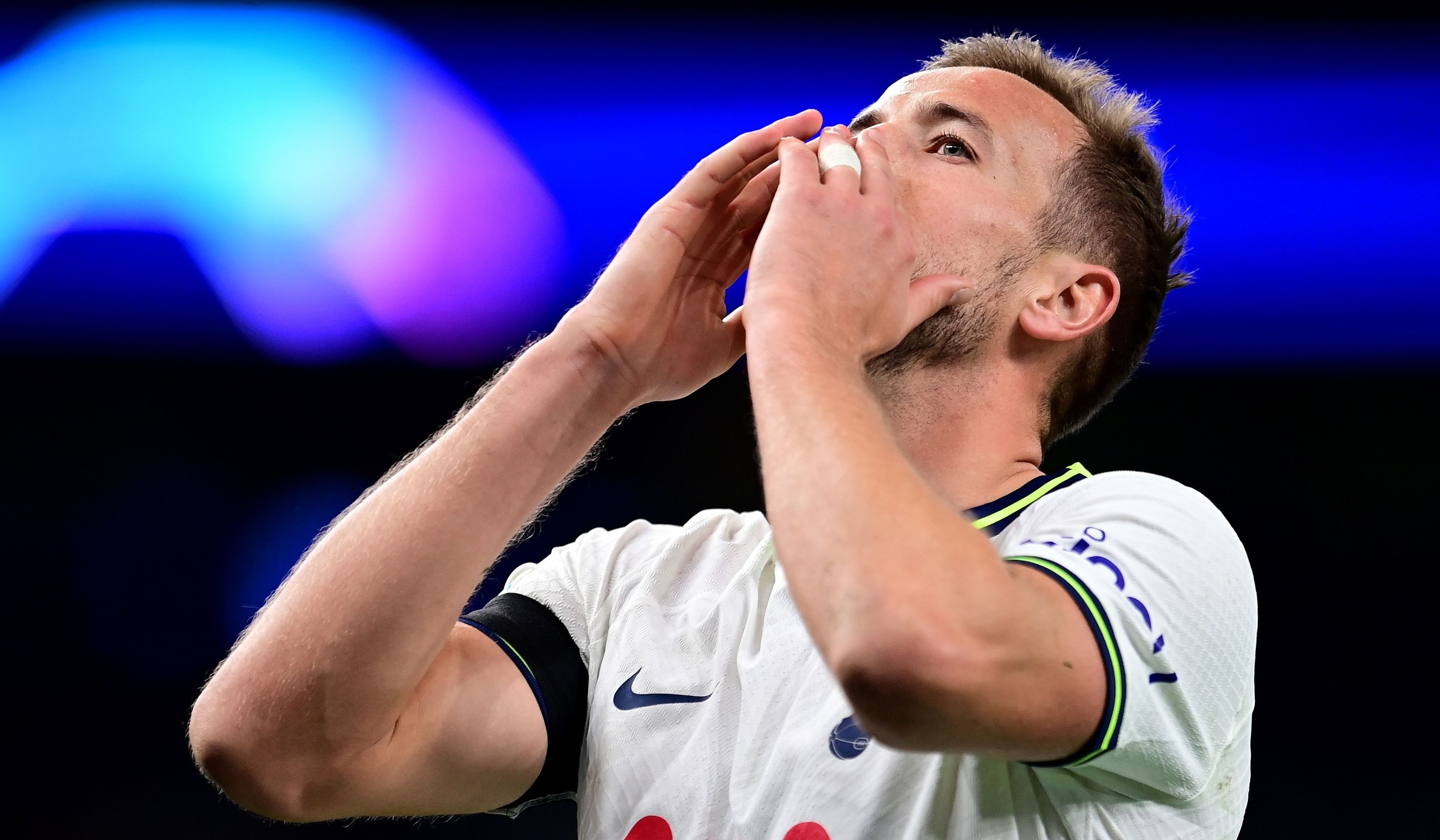 Salariu-record pentru Harry Kane! Tottenham îl pune lângă De Bruyne și Haaland, doar ca să nu plece