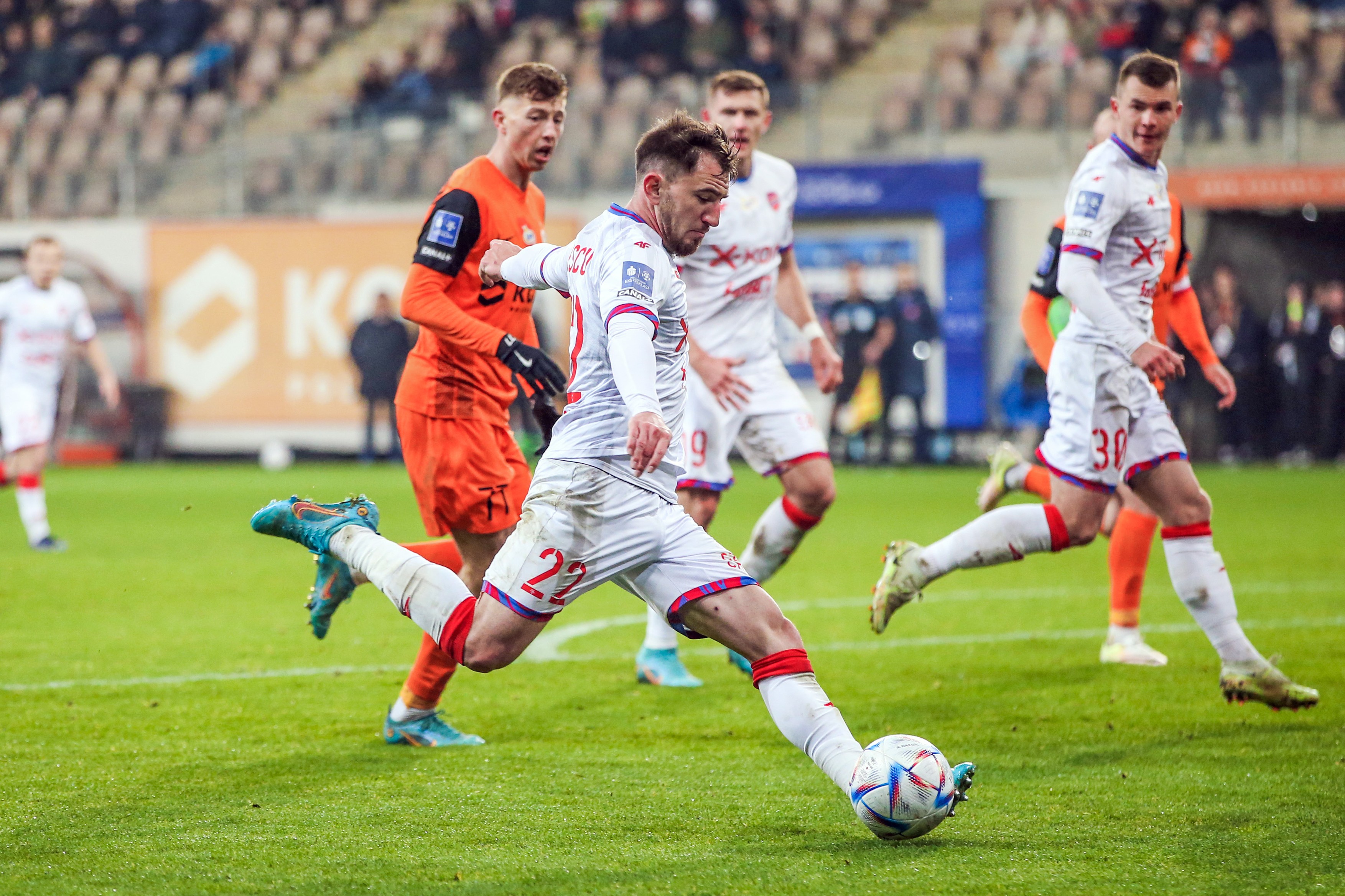 Ce au scris polonezii despre Deian Sorescu, aflat la primul meci oficial după revenirea de la FCSB