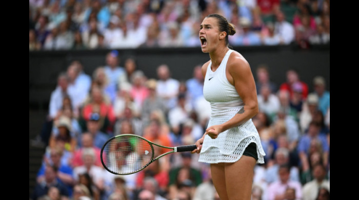 Aryna Sabalenka , în timpul meciului cu Ons Jabeur de la Wimbledon / Foto: Profimedia