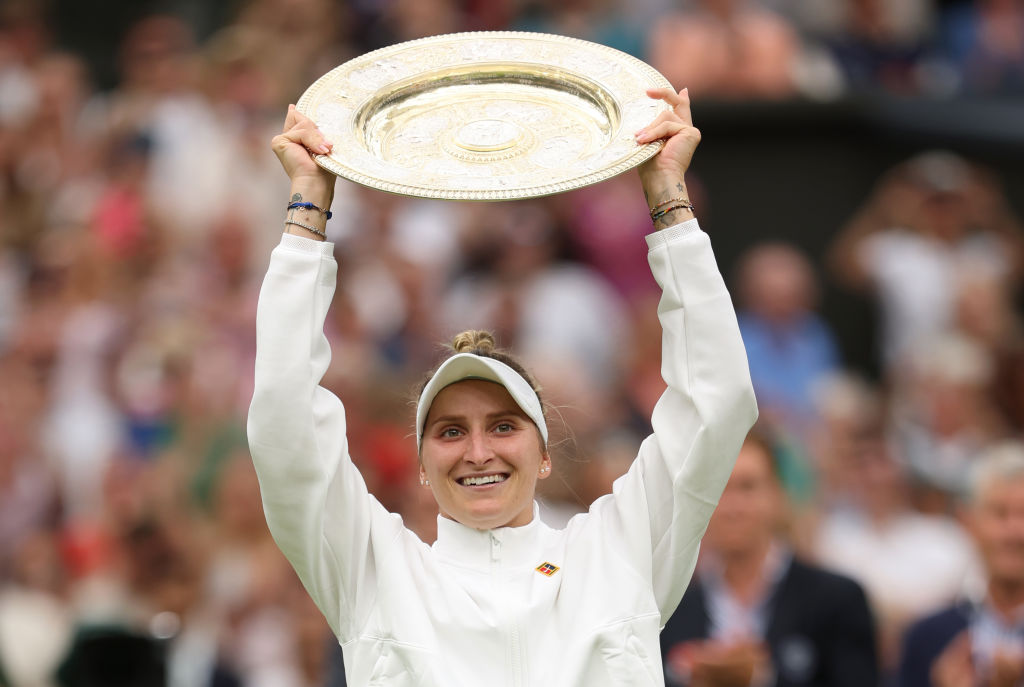 Marketa Vondrousova, campioană la Wimbledon! Recordul stabilit de jucătoarea cehă