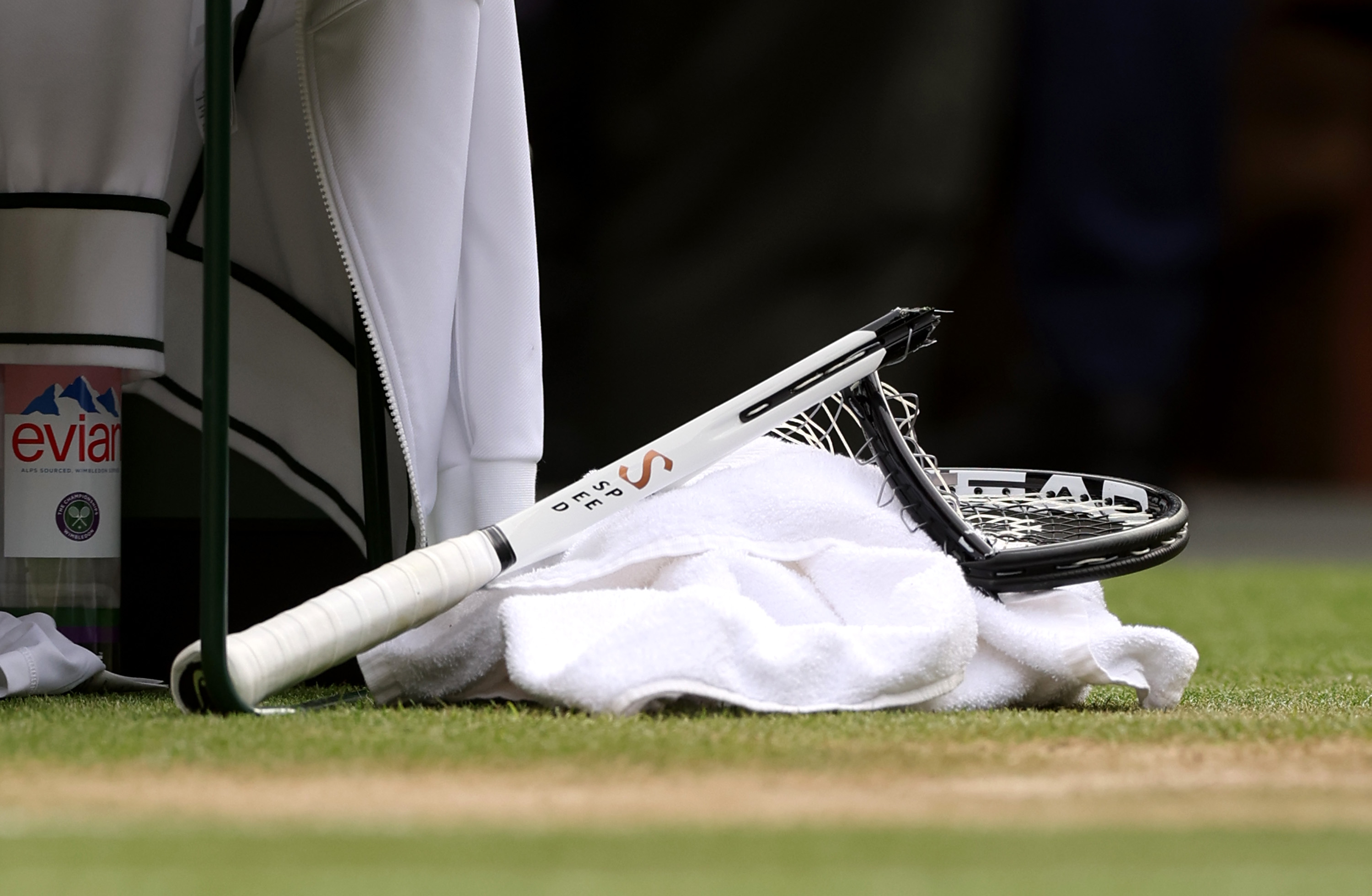 N-a mai ținut cont de nimic: Novak Djokovic a făcut ”prăpăd” după momentul care a decis finala Wimbledon