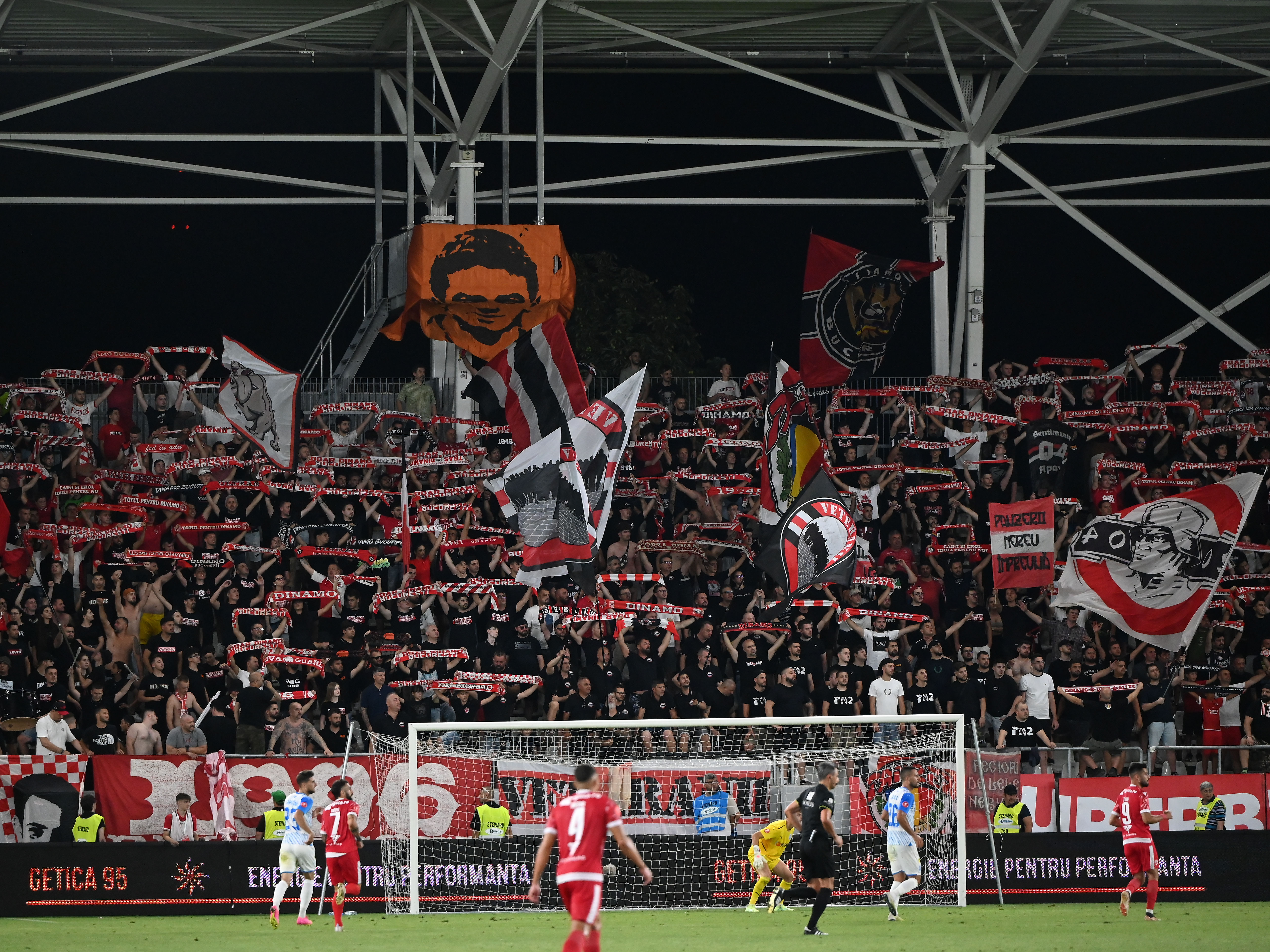 Câte bilete vor primi fanii lui Dinamo la derby-ul cu FCSB