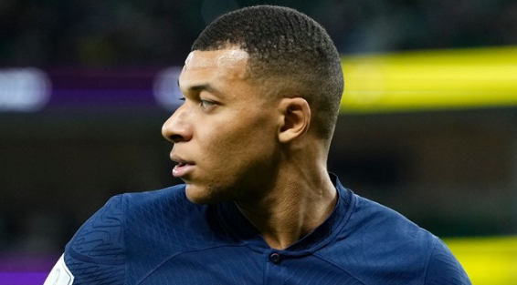 Conducerea Barcelonei a reacționat la posibilitatea ca Kylian Mbappe să ajungă la Real Madrid