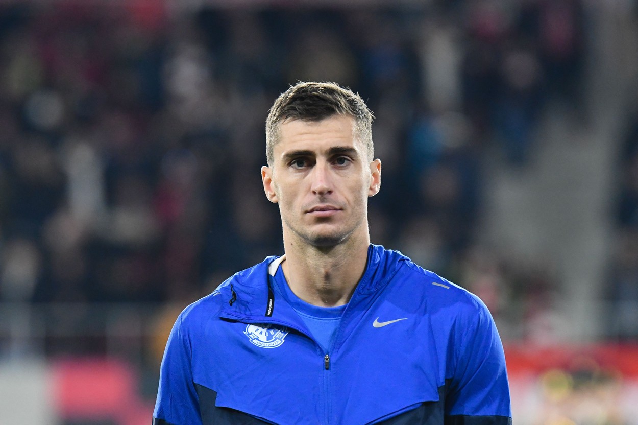 Ionuț Larie, după ce a reușit hat-trick-ul din trei penalty-uri transformate: ”Am vrut să-l pun pe Artean”