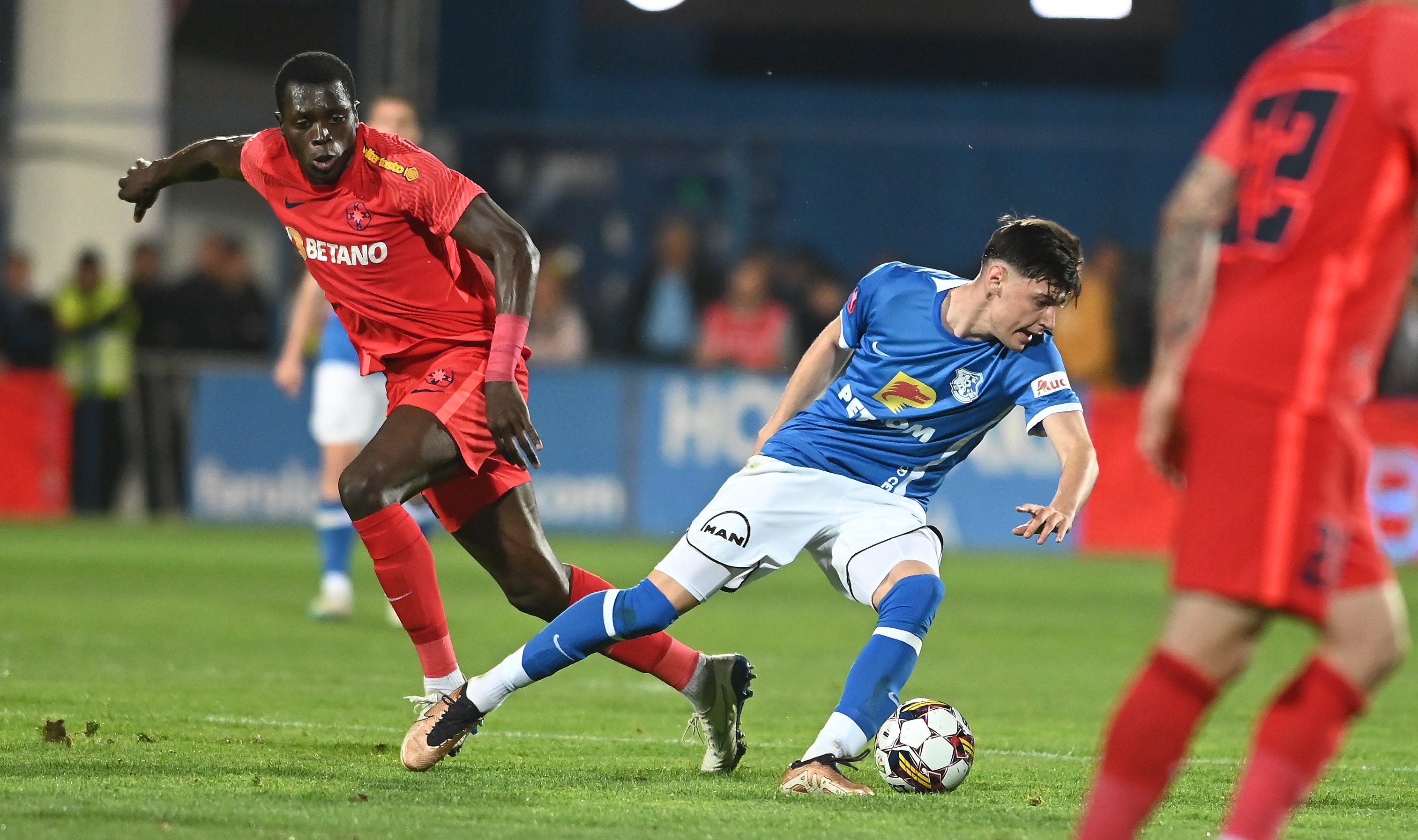 Adrian Mazilu, inclus într-un top important din fotbalul mondial
