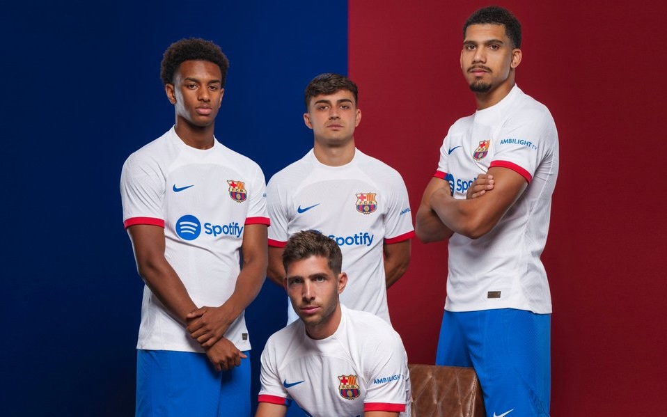 Barcelona și-a prezentat al doilea set de echipament pentru sezonul 2023/2024