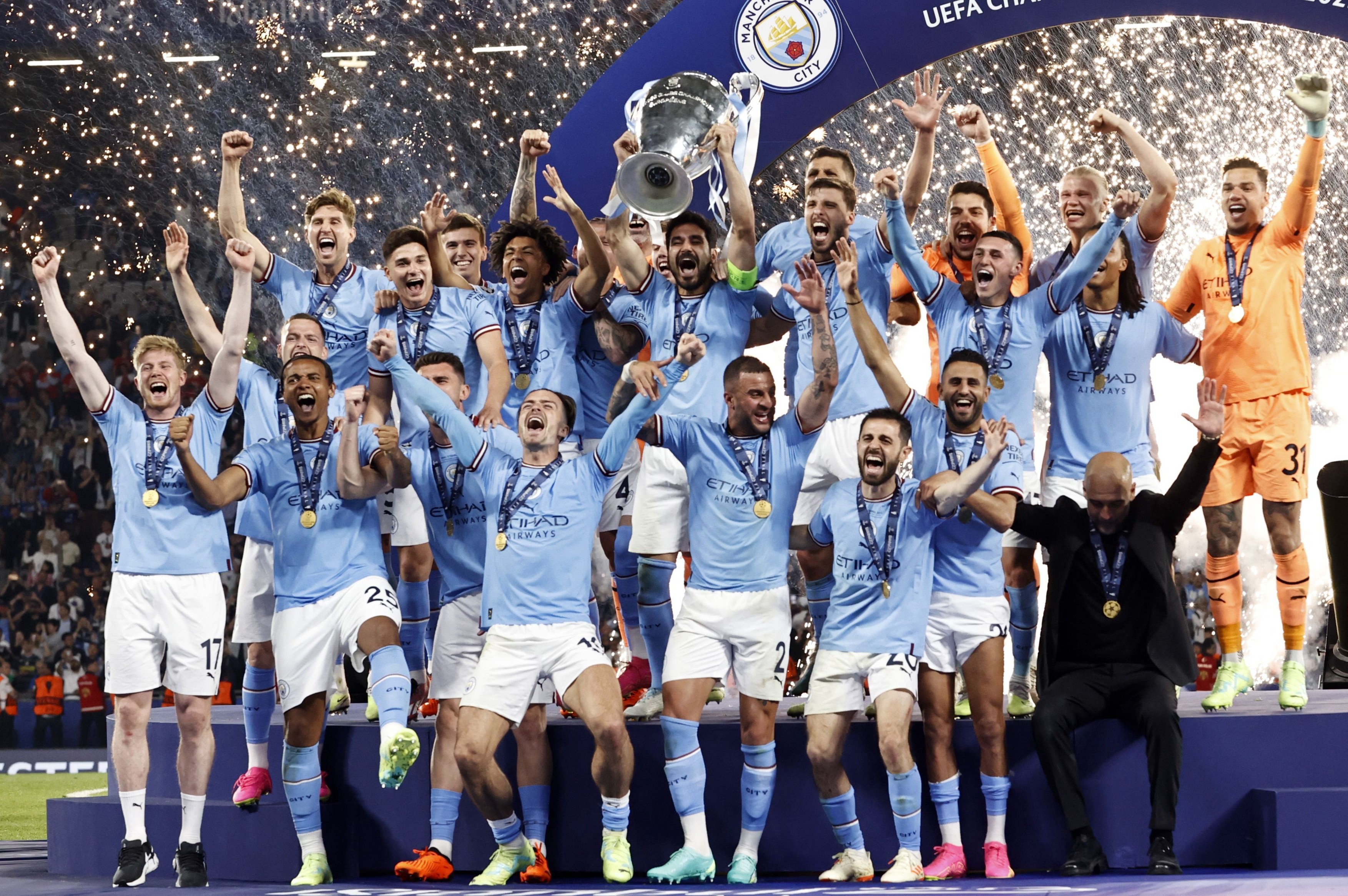 OFICIAL | A câștigat Champions League cu Manchester City și ales să se transfere în Arabia Saudită