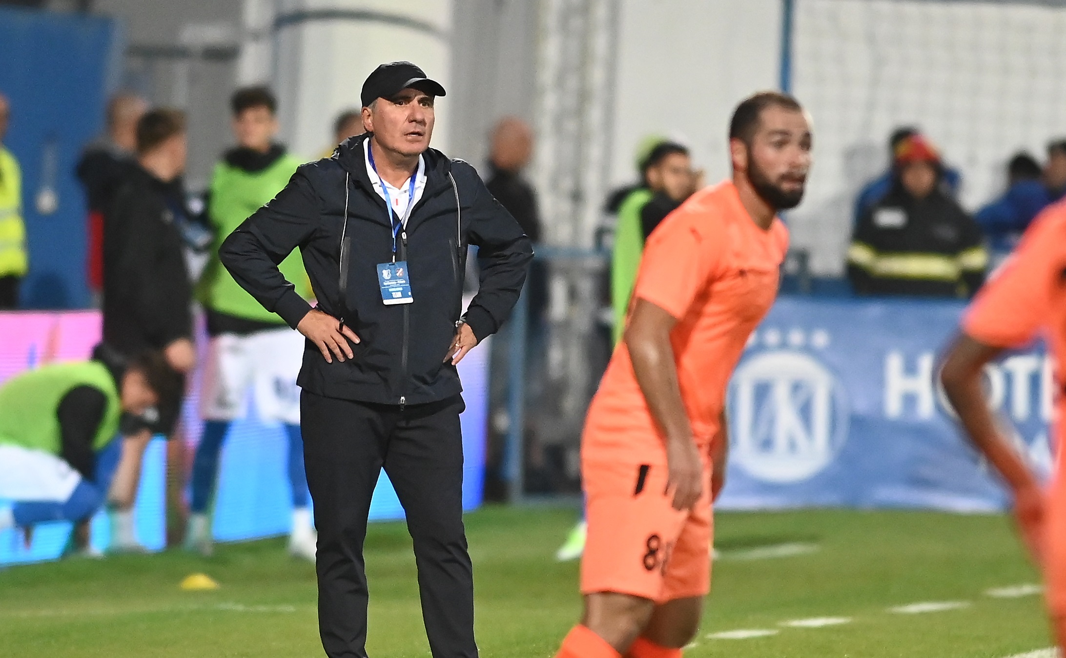 Florin Prunea și-a dat seama că Hagi este ”vinovat” la golul de 2-1 al lui Urartu: ”L-am văzut calm!” Unde a greșit Aioani