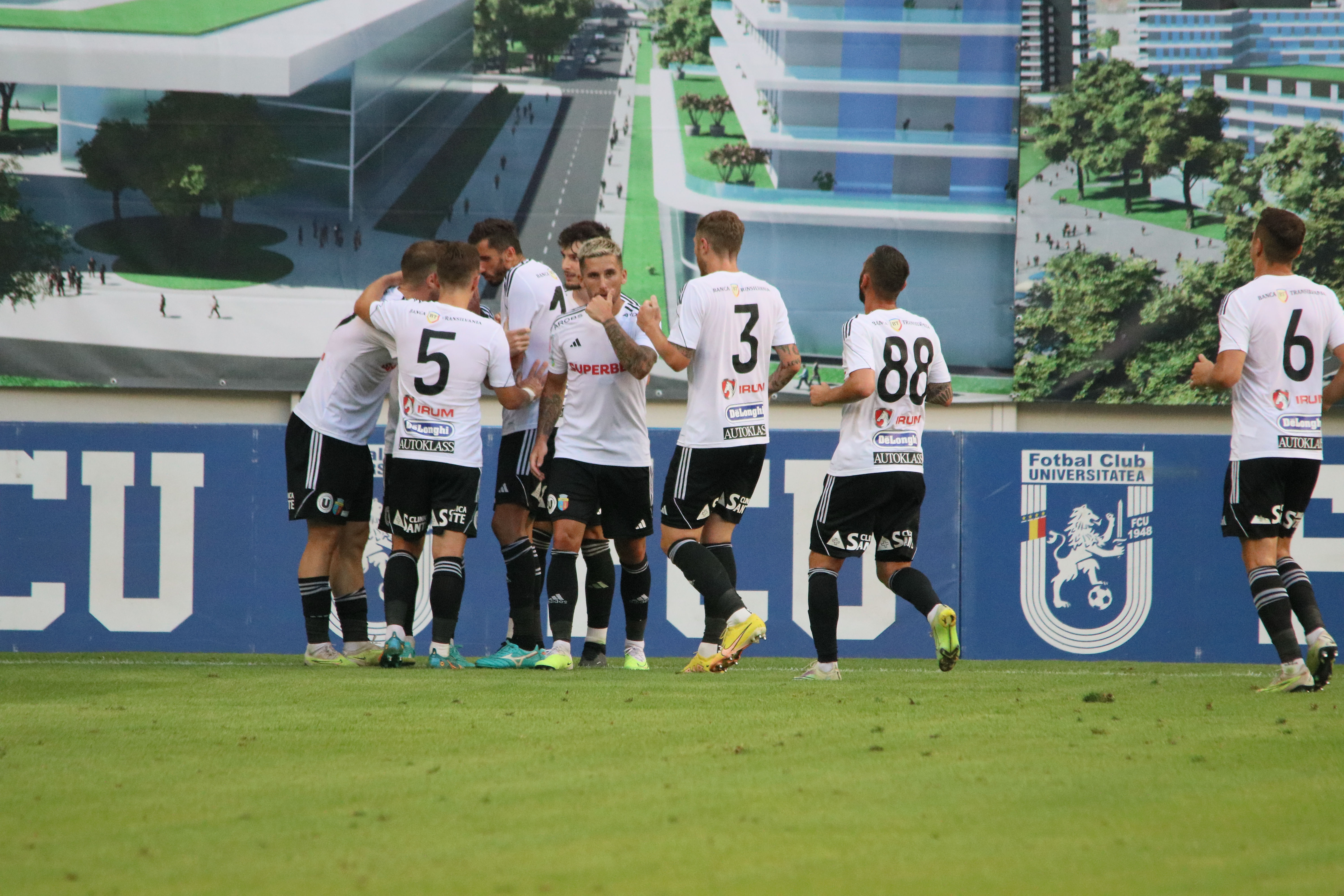 U Craiova 1948 - U Cluj 3-4. Partidă nebună în Bănie! Dică rămâne fără victorie