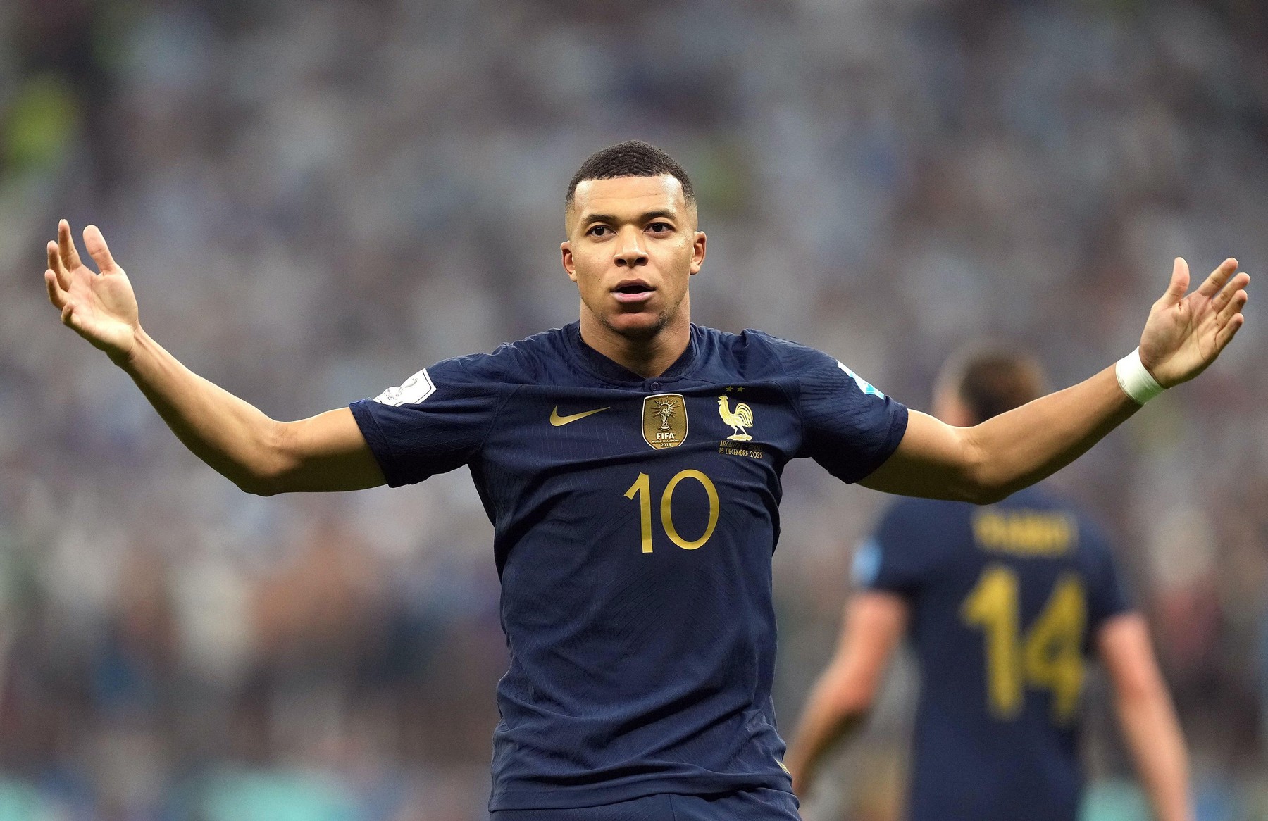 Ar fi lovitura verii: un club din Premier League a început negocierile pentru Kylian Mbappe și are un plan neașteptat