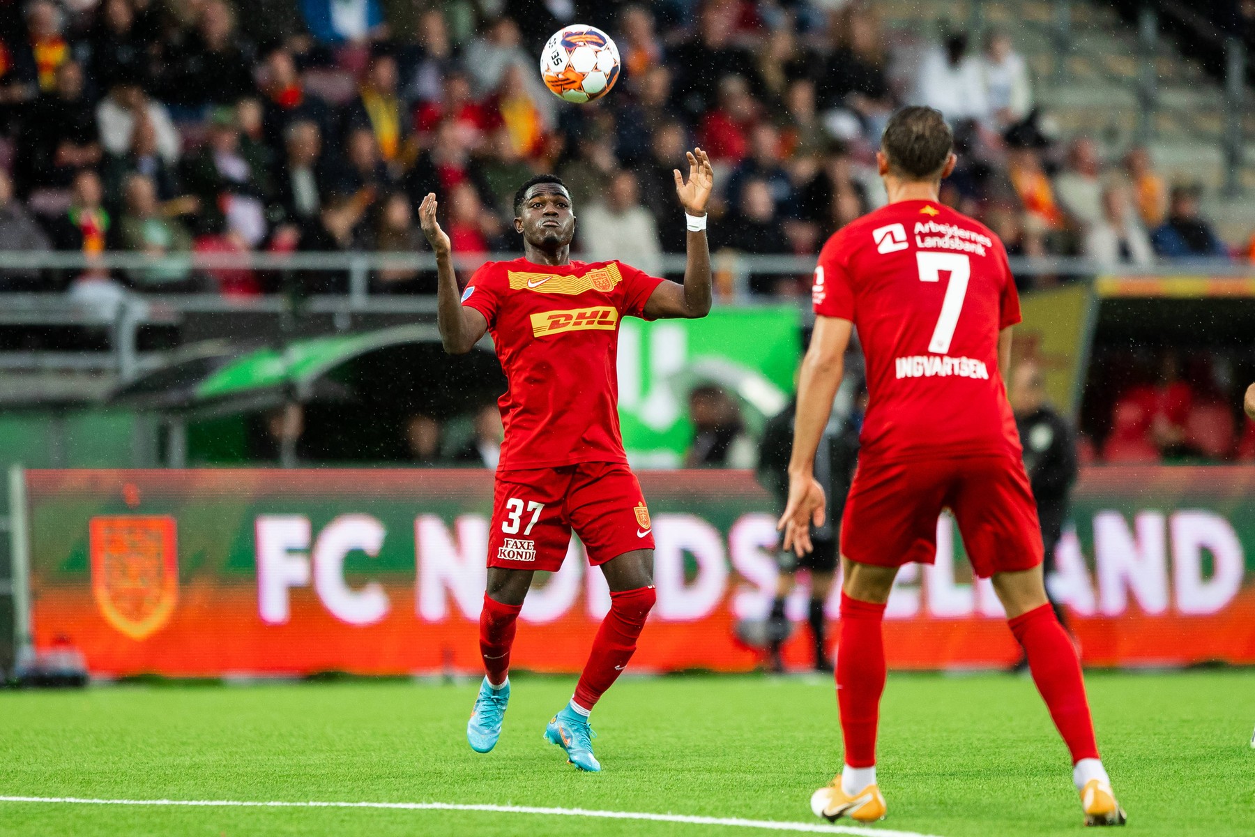 Nemaivăzut: o rivală se roagă de PSG să cumpere un jucător de la Nordsjaelland