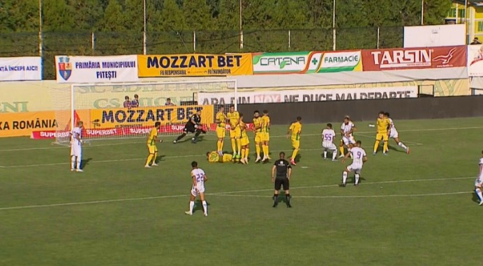 FC Argeș - CS Mioveni 0-0. ”Remiză albă” în derby-ul etapei a doua din Liga 2