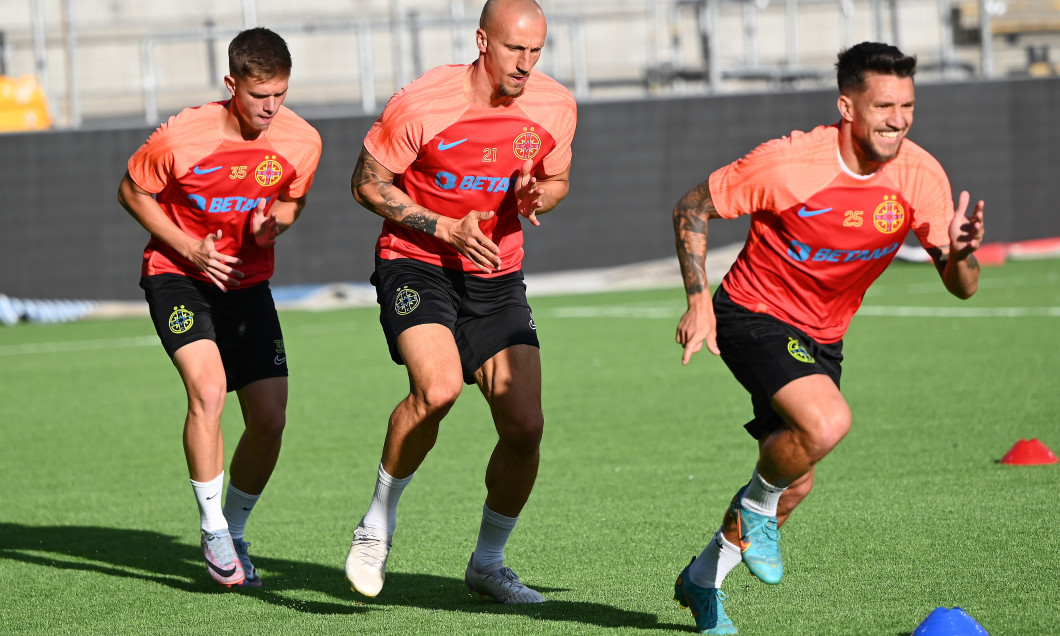 FOTBAL:ANTRENAMENT OFICIAL FCSB, INAINTEA MECIULUI CU FC NORDSJAELLAND (16.08.2023)