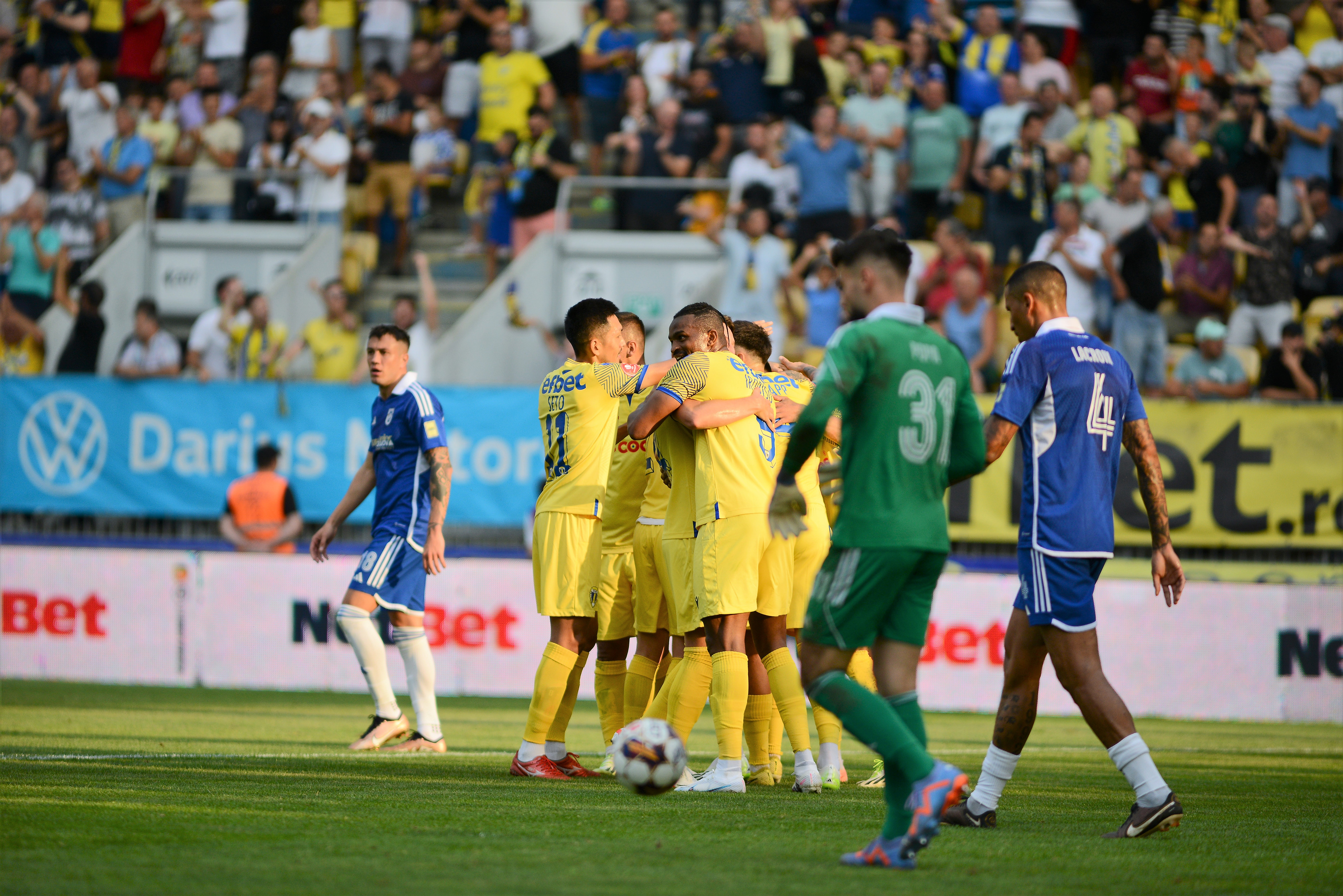 Petrolul Ploiești - U Craiova 1948 4-3. ”Găzarii” câștigă cu emoții duelul de pe ”Ilie Oană”