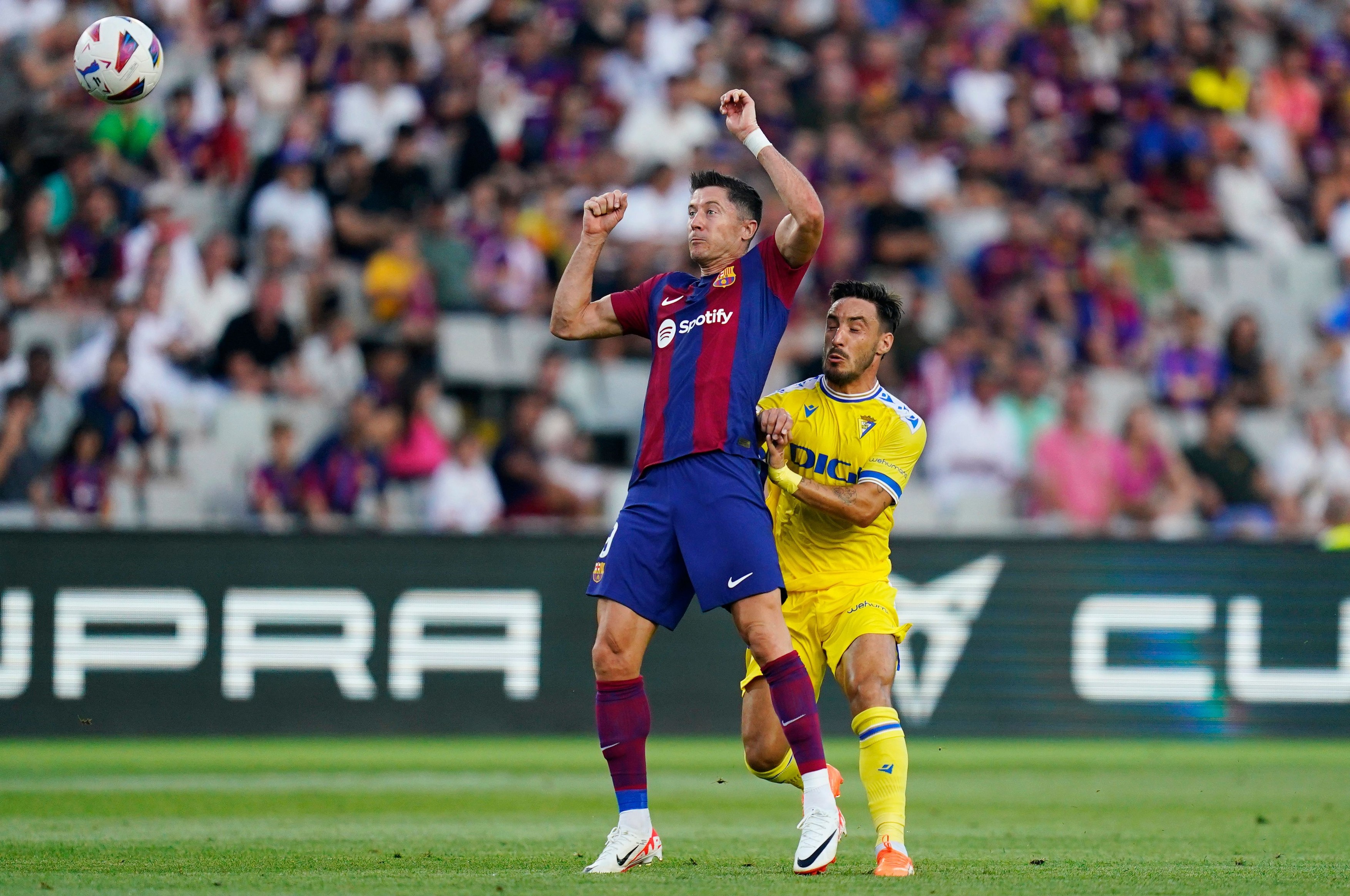 Barcelona – Cadiz 2-0. Catalanii se impun după două goluri marcate în finalul meciului