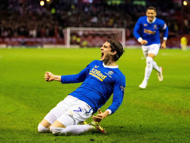 Ianis Hagi s-a &icirc;n&#539;eles cu noua echip&#259;: "Fanii a&#537;teapt&#259; cu ner&#259;bdare oficializarea transferului"