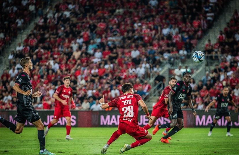 Antonio Sefer, eliminat după doar 6 minute în derby-ul etapei din Israel