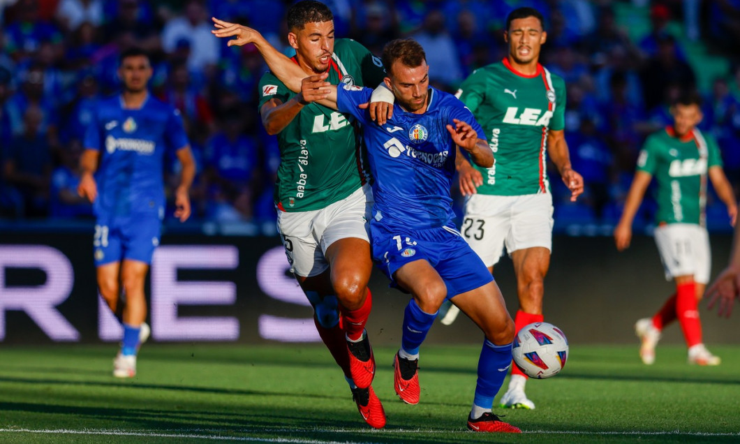 Getafe CF v Deportivo Alaves - La Liga EA Sports