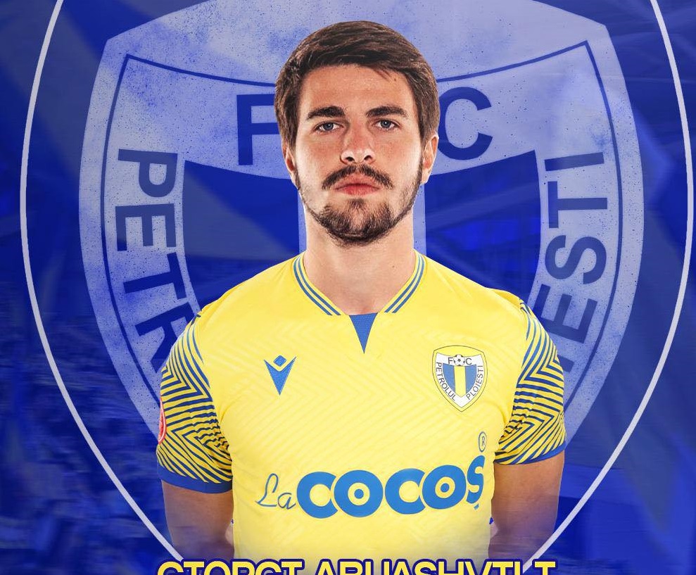 OFICIAL | Petrolul a transferat un jucător de la FC Porto