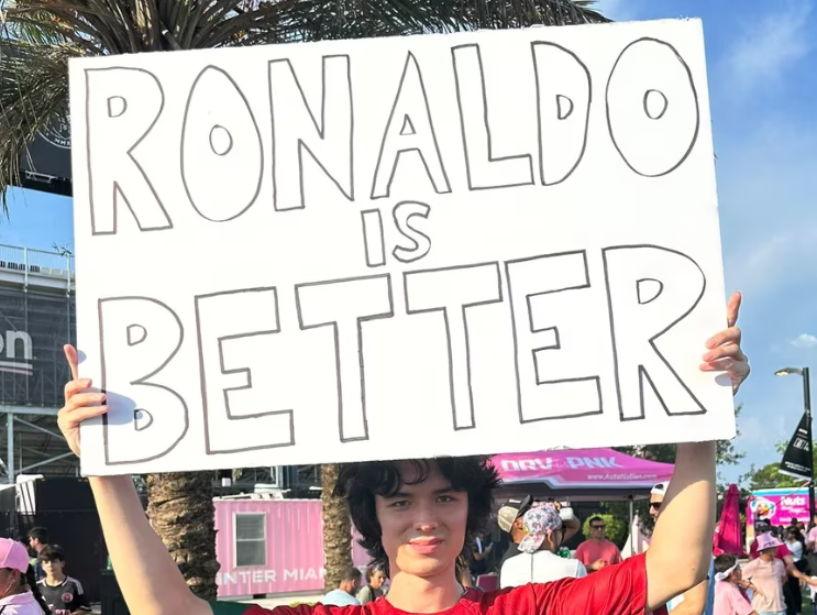 Ce a pățit influencerul care a intrat pe stadionul lui Inter Miami cu o pancartă pe care scria: ”Ronaldo e mai bun”