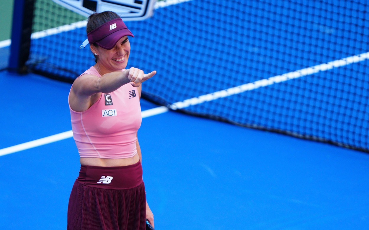 Sorana Cîrstea a avut nevoie de câteva secunde pentru a-i cuceri pe americani și a smuls ropote de aplauze