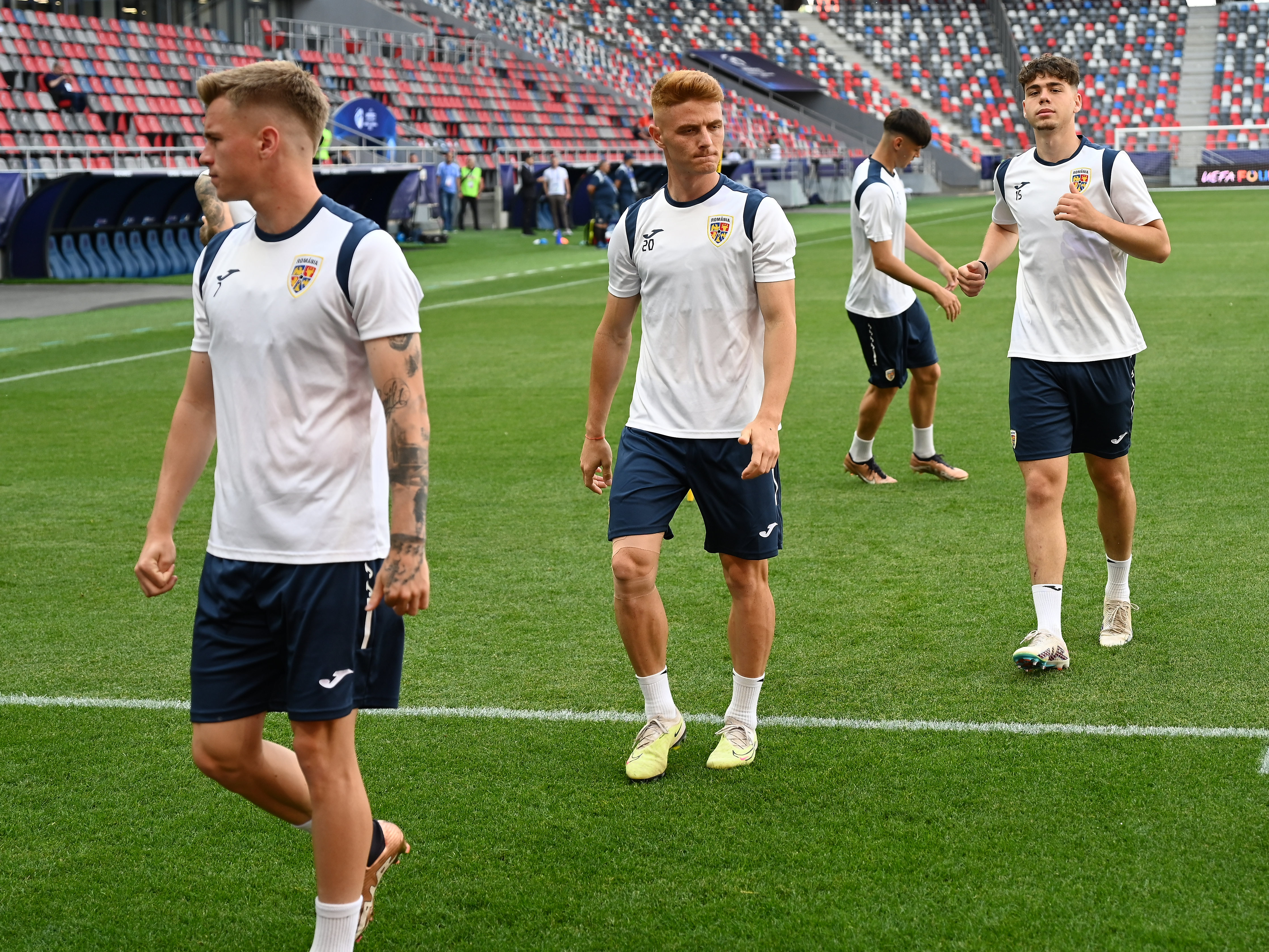 ”Trebuia să semneze”. FCSB ar fi ratat in extremis transferul jucătorului care tocmai a fost cumpărat cu un milion de euro