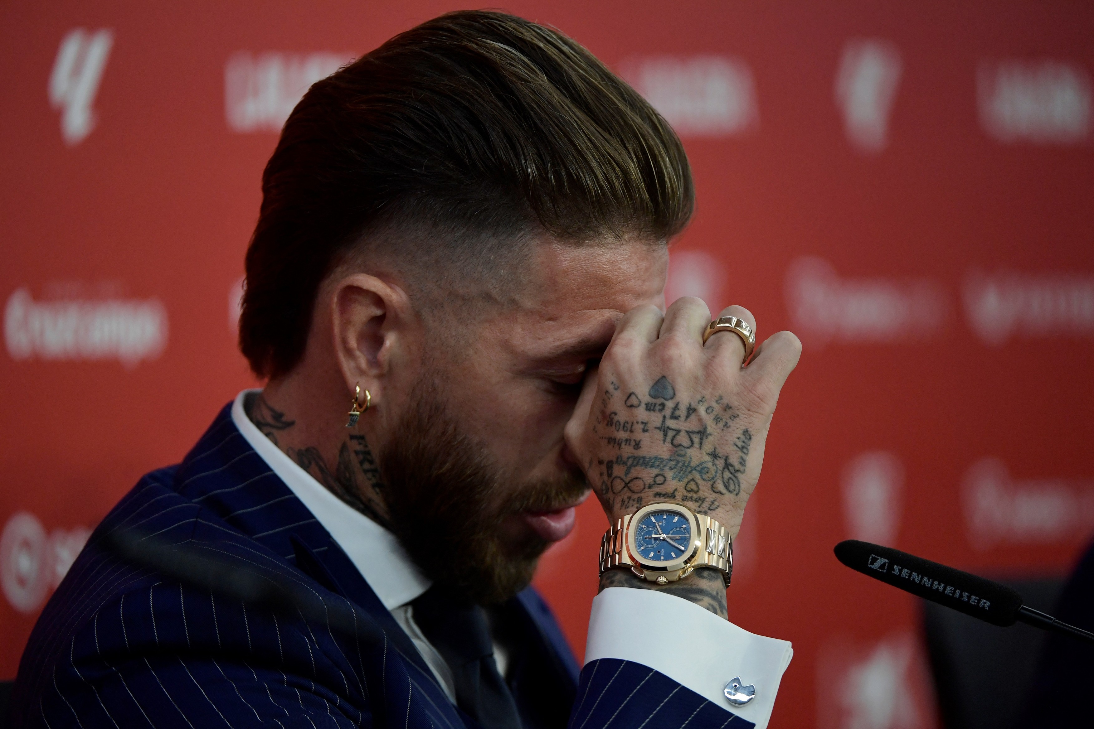 Sergio Ramos a izbucnit în lacrimi, după ce a fost prezentat de Sevilla: ”E tot ce îmi trebuie aici!”