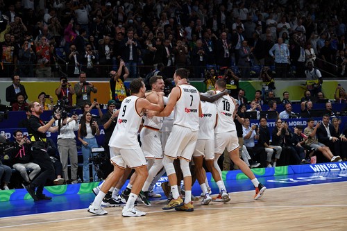 Germania, campioană mondială în premieră la baschet