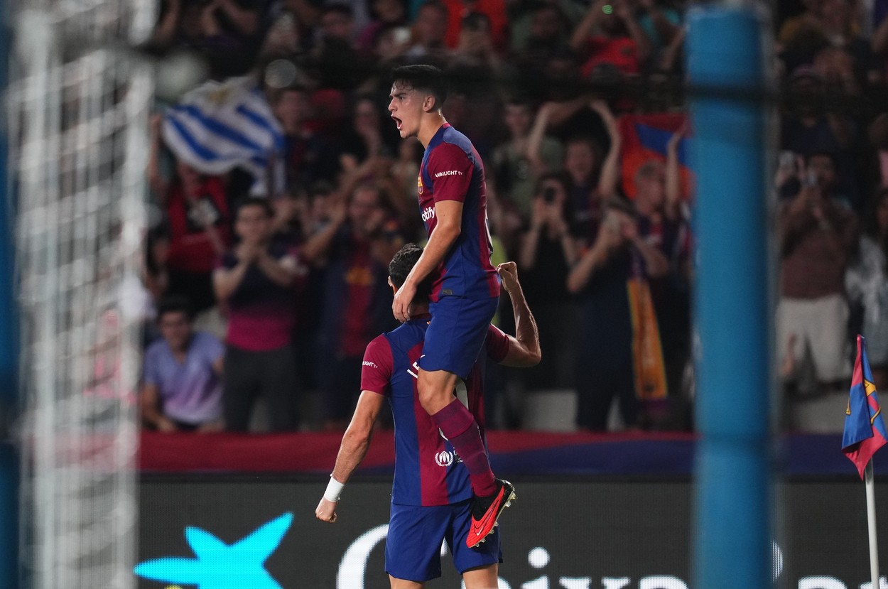 Barcelona - Betis 5-0. Catalanii își umilesc adversarii și urcă pe primul loc în La Liga