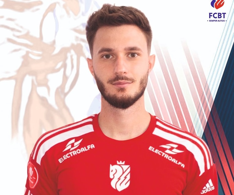 OFICIAL | Dorit de Dinamo, Carlo Casap a fost prezentat la FC Botoșani