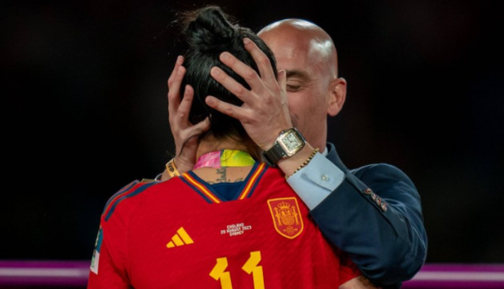 Șeful UEFA nu crede că sărutul lui Rubiales e caz de penal: "Voi, jurnaliștii, ați dus subiectul la acest nivel!"