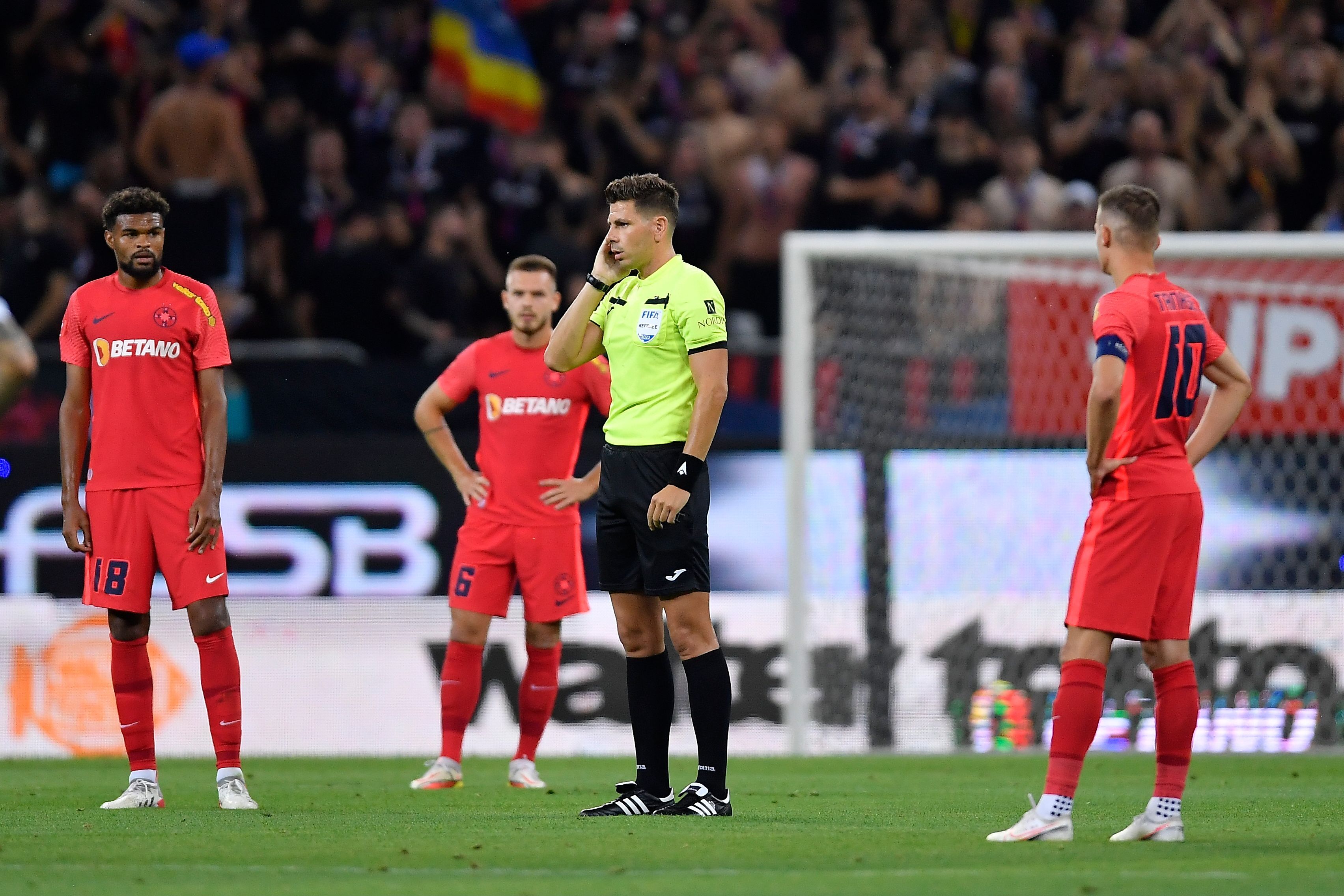 Un alt arbitru nu mai este dorit în SuperLiga: ”Să se dea bolnav!”