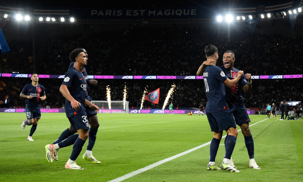 Ligue 1 Uber Eats - Match de football du PSG face à Lens (3-1) au Parc des Princes à Paris