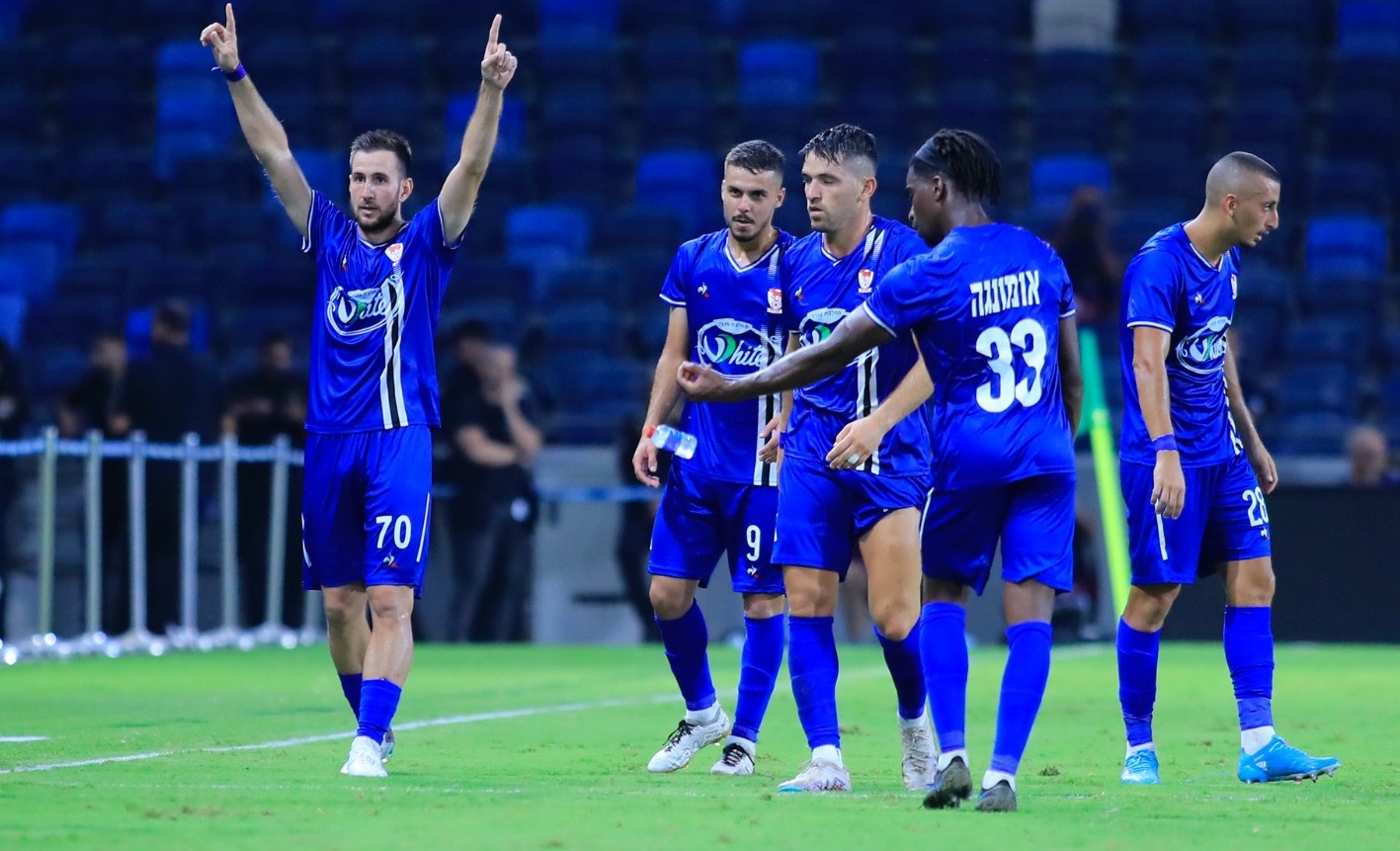 Debut de senzație pentru Adrian Păun! Fotbalistul a marcat un supergol la primul meci pentru Bnei Sakhnin