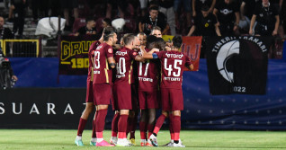 Romania SuperLiga Stage 9: CFR Cluj vs Petrolul Ploiesti Players of CFR Cluj celebrating after scoring during Romania Su