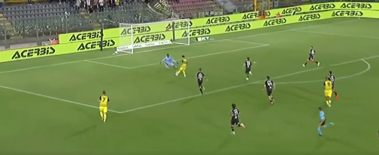 Ce execuție! Dennis Man a marcat golul victoriei în Cremonese - Parma