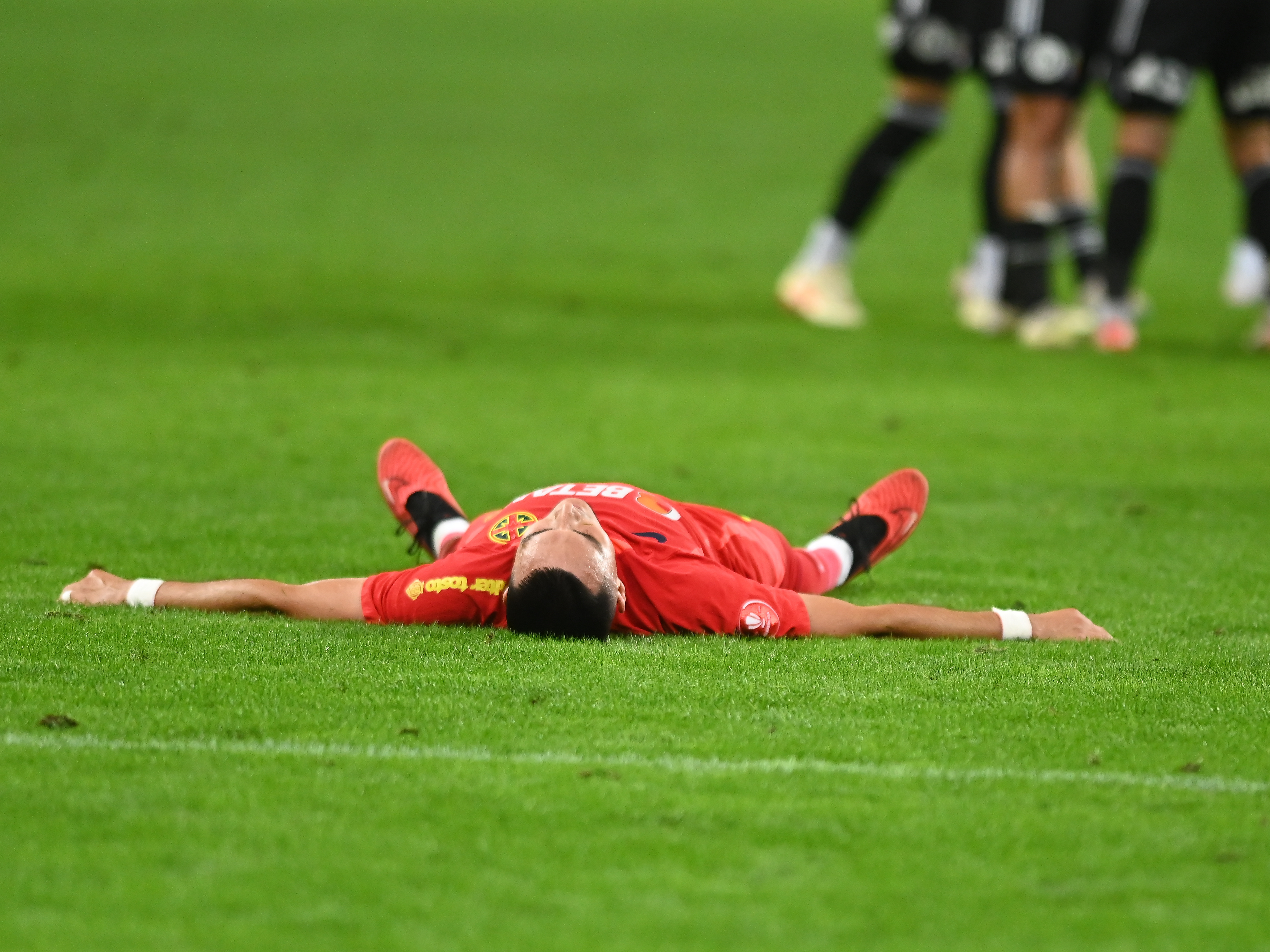 Adrian Șut, dezamăgit după ce FCSB a remizat acasă cu U Cluj: ”E inutil”