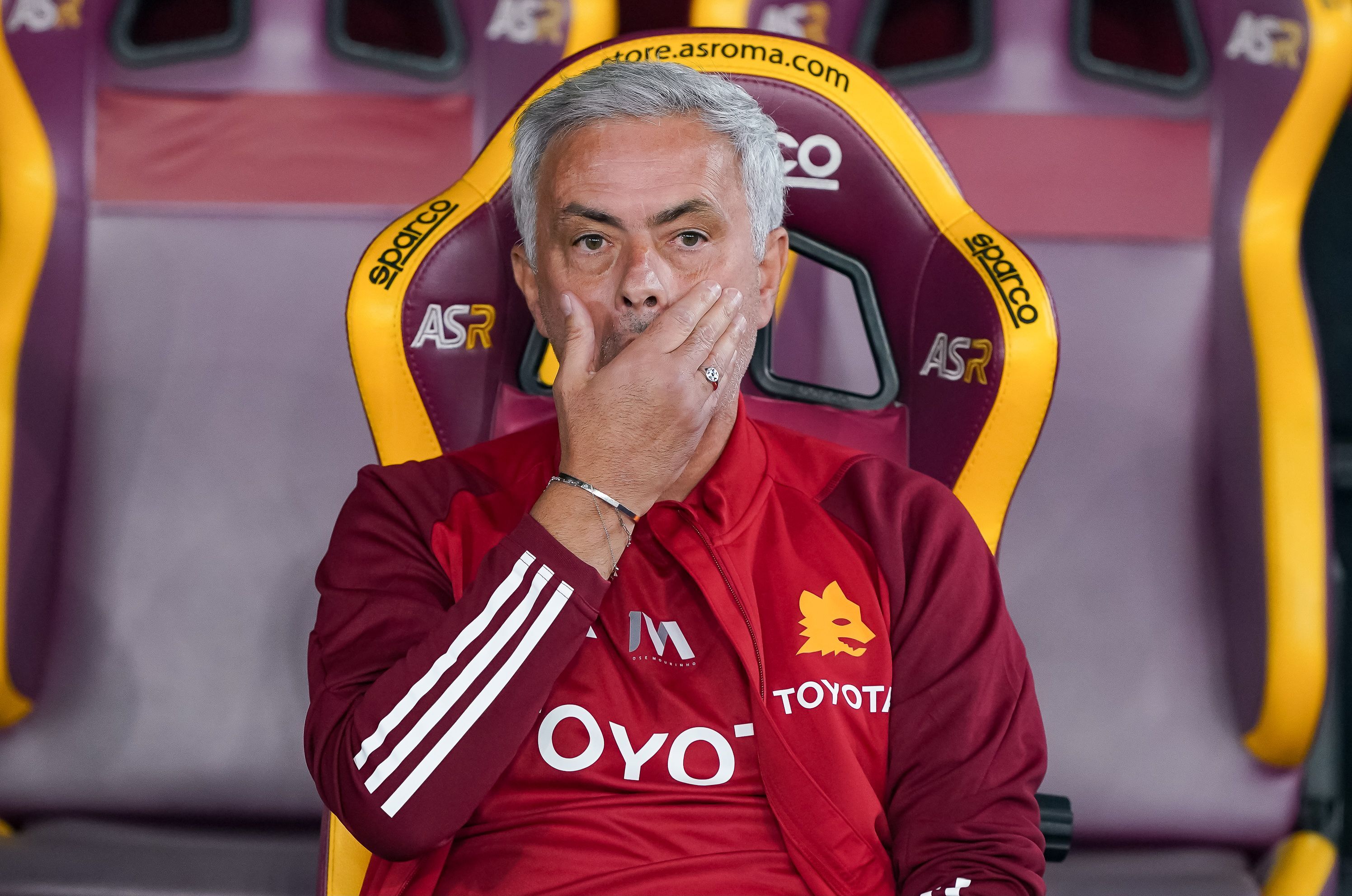 Jose Mourinho, ”pe făraș” la AS Roma! Ce antrenor surpriză este așteptat pe Olimpico