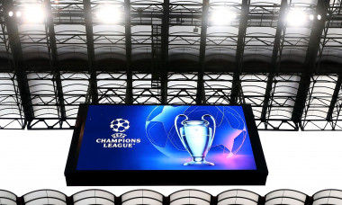 AC Milan v FC Internazionale: Semi-Final First Leg - UEFA Champions League