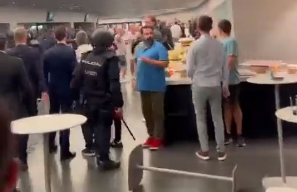 Bătaie în Champions League, la zona VIP: polițiștii au intervenit în forță