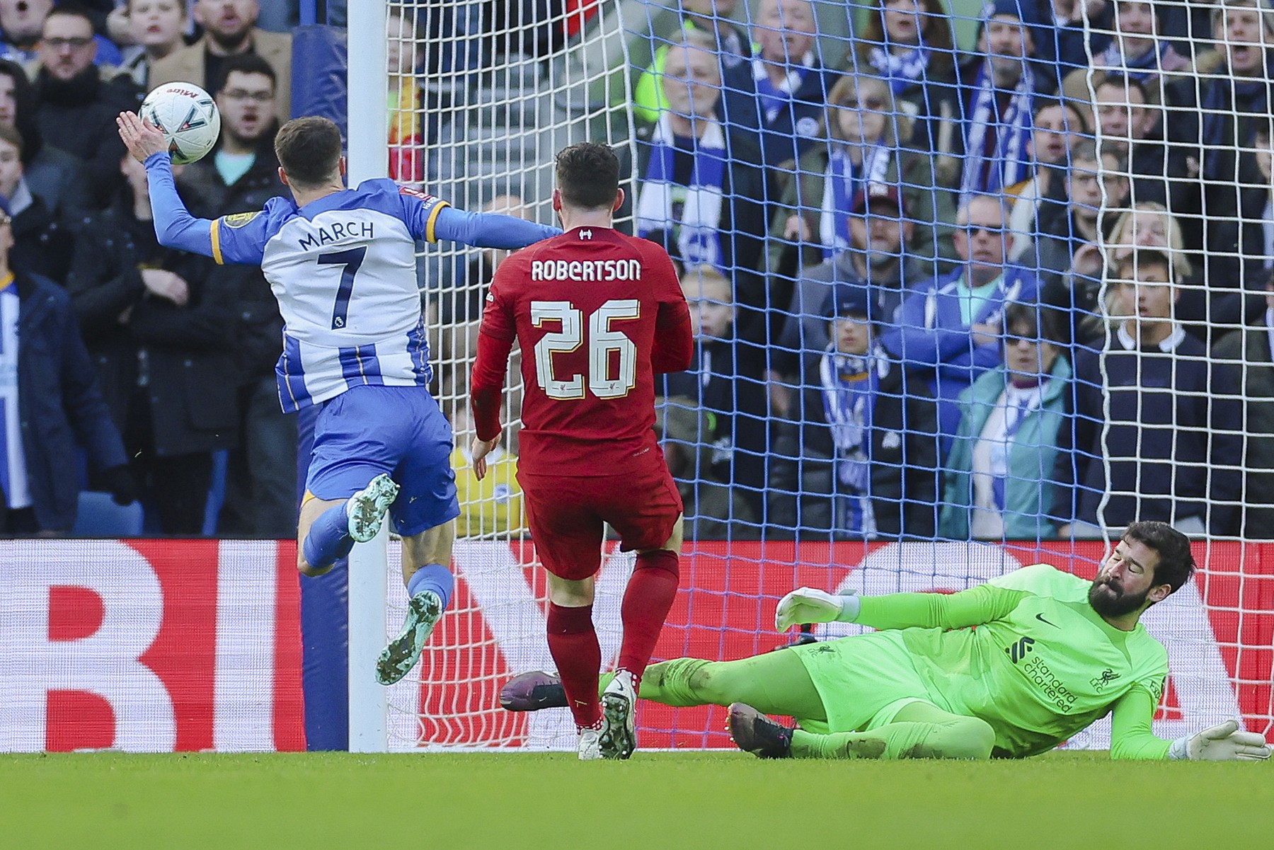 Brighton - Liverpool 2-2. ”Cormoranii” au condus, dar pleacă doar cu un punct