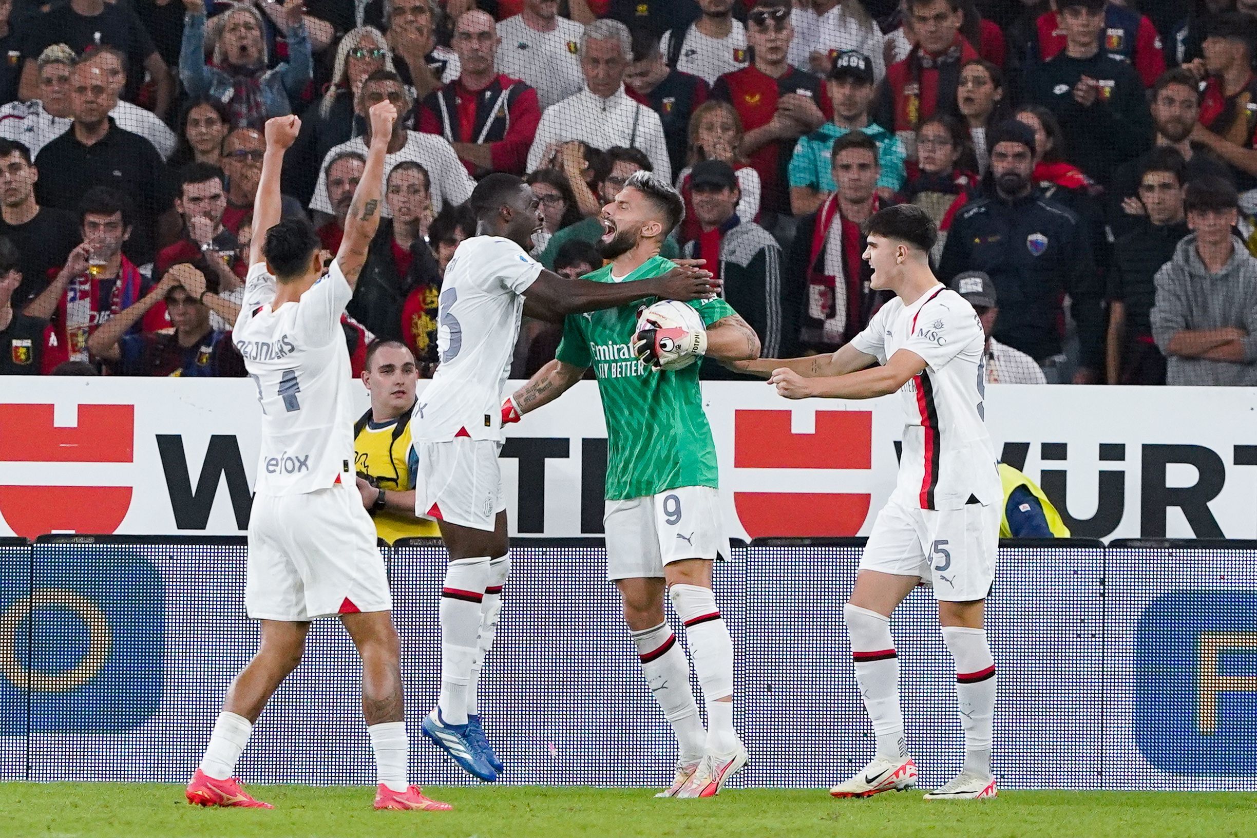 Decizia nemaiîntâlnită luată de AC Milan, după ce Giroud a închis poarta ”Rossonerilor” în meciul cu Genoa