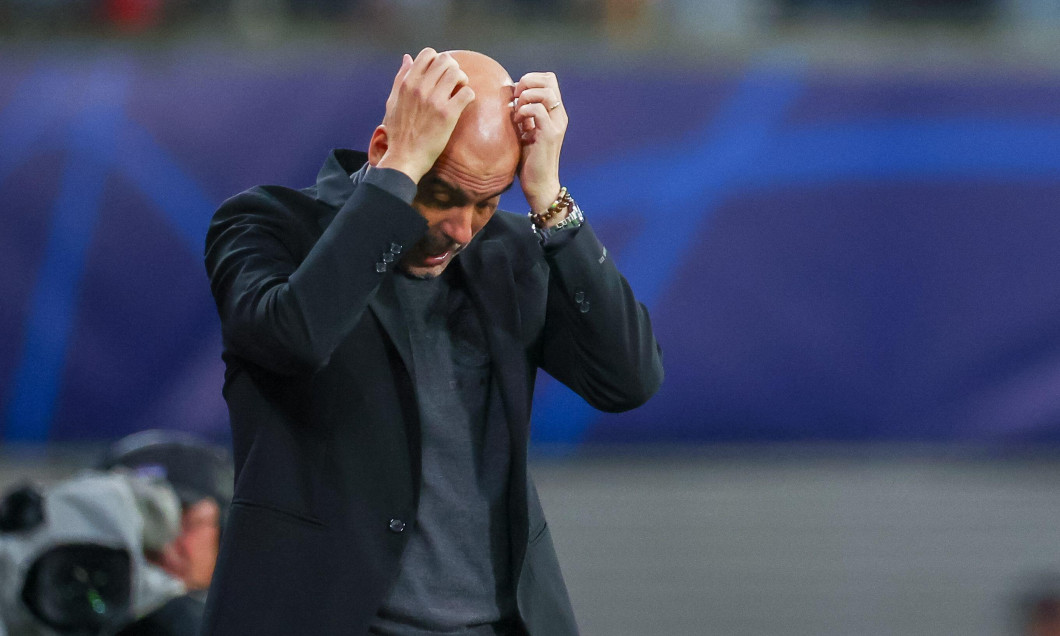 Leipzig, Germany. 04th Oct, 2023. Soccer: Champions League, Matchday 2, Group G, RB Leipzig - Manchester City at Red Bull Arena. Manchester's coach Pep Guardiola reacts after a miss. Credit: Jan Woitas/dpa/Alamy Live News