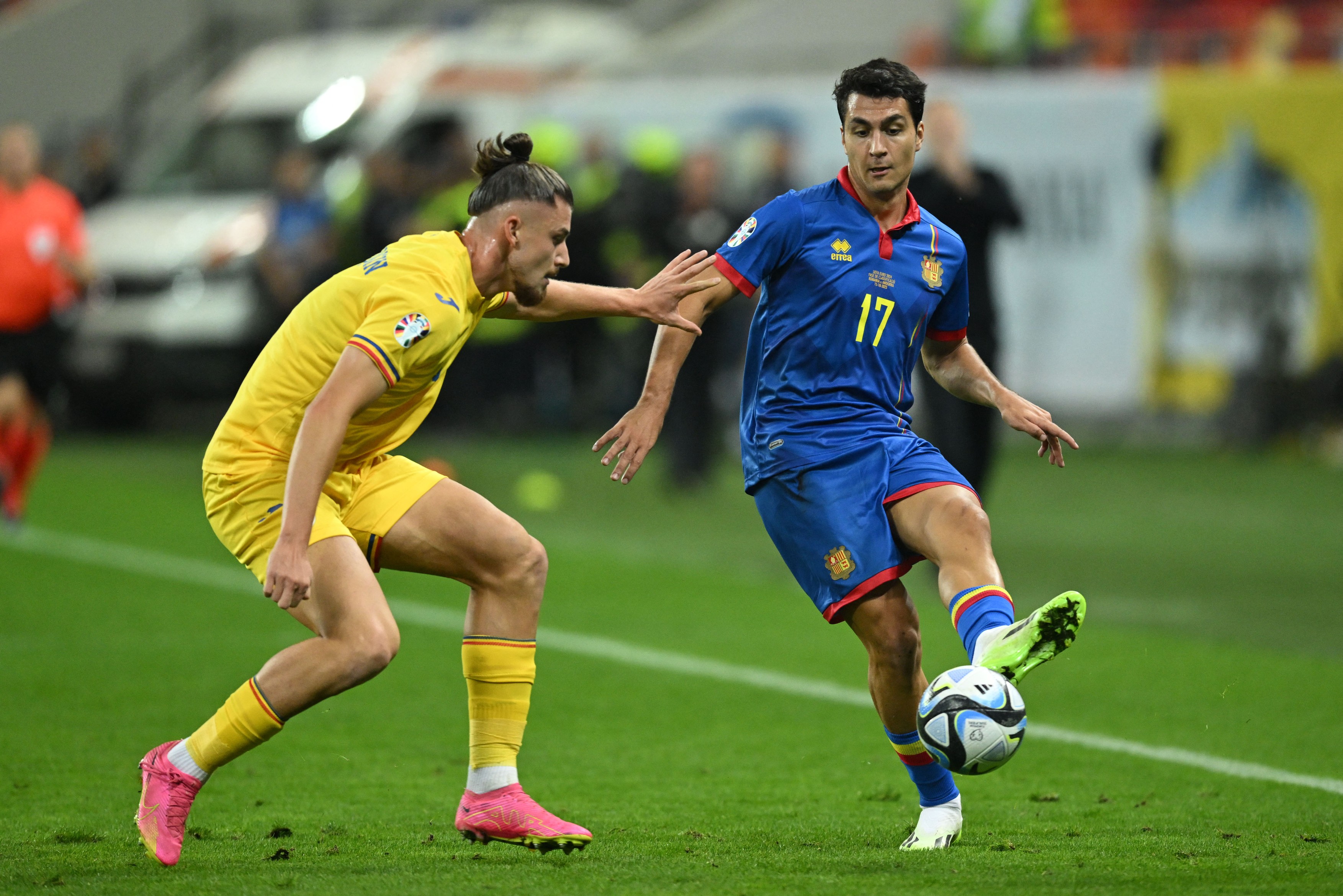 România - Andorra 2-0, ACUM, pe digisport.ro. ”Tricolorii” se distrează pe Arena Națională