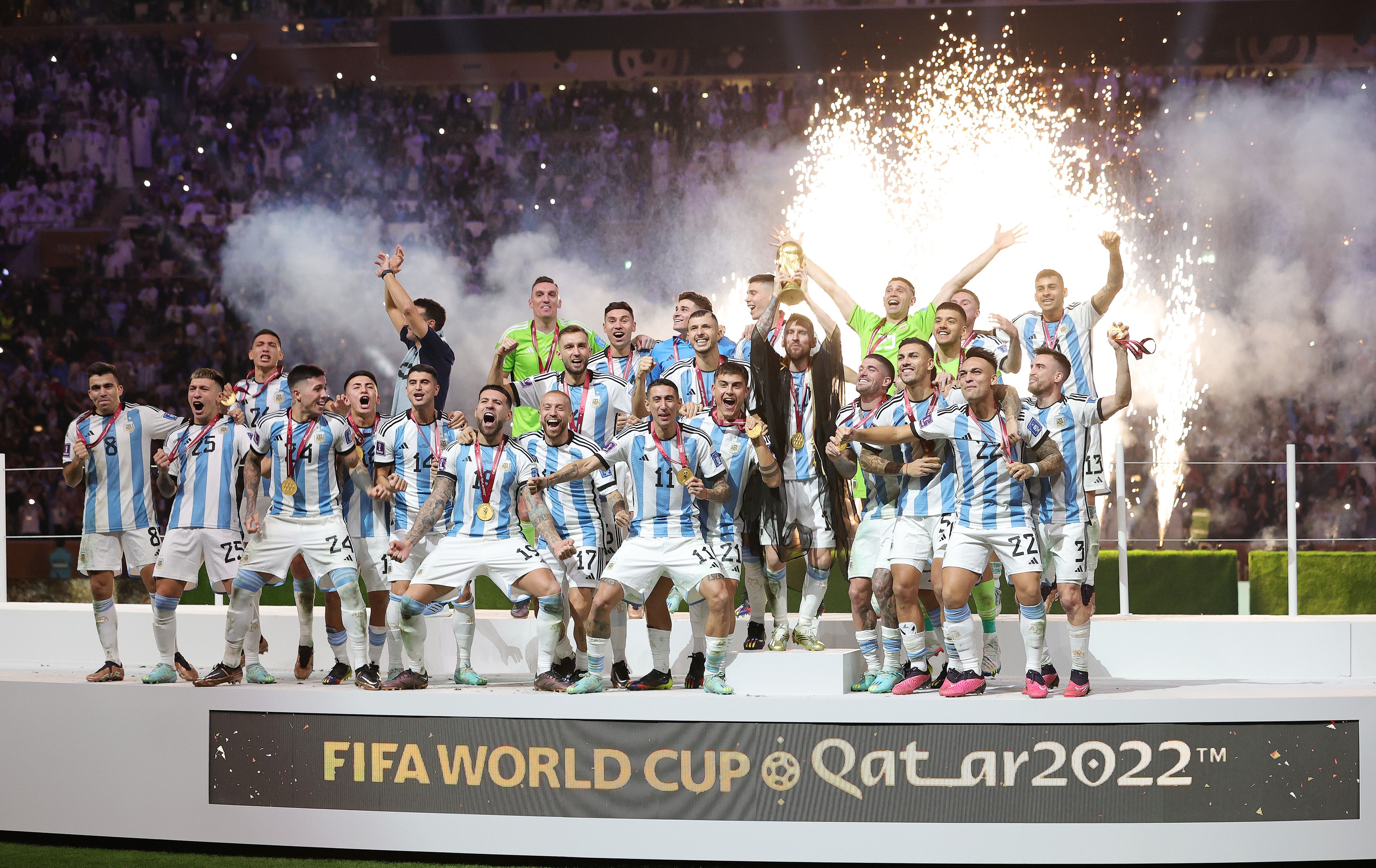 Un campion mondial, suspendat din fotbal doi ani pentru dopaj