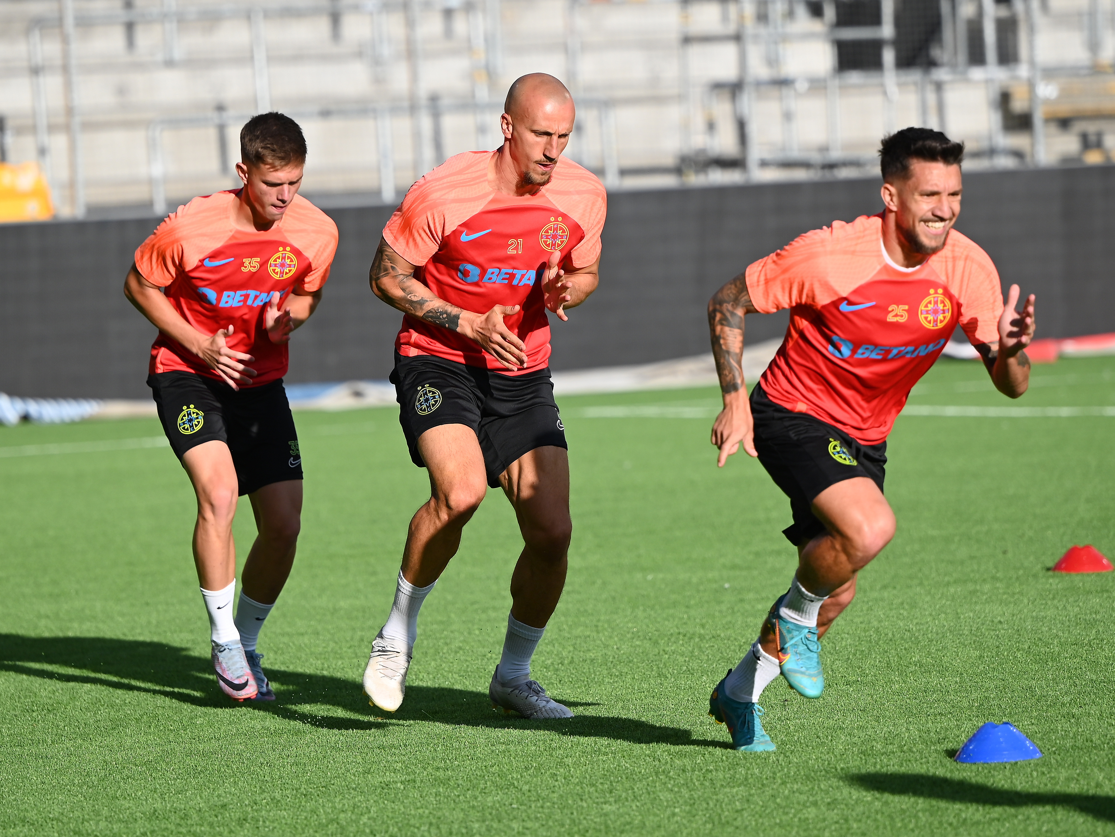 Elias Charalambous a dezvăluit ce se întâmplă cu Vlad Chiricheș