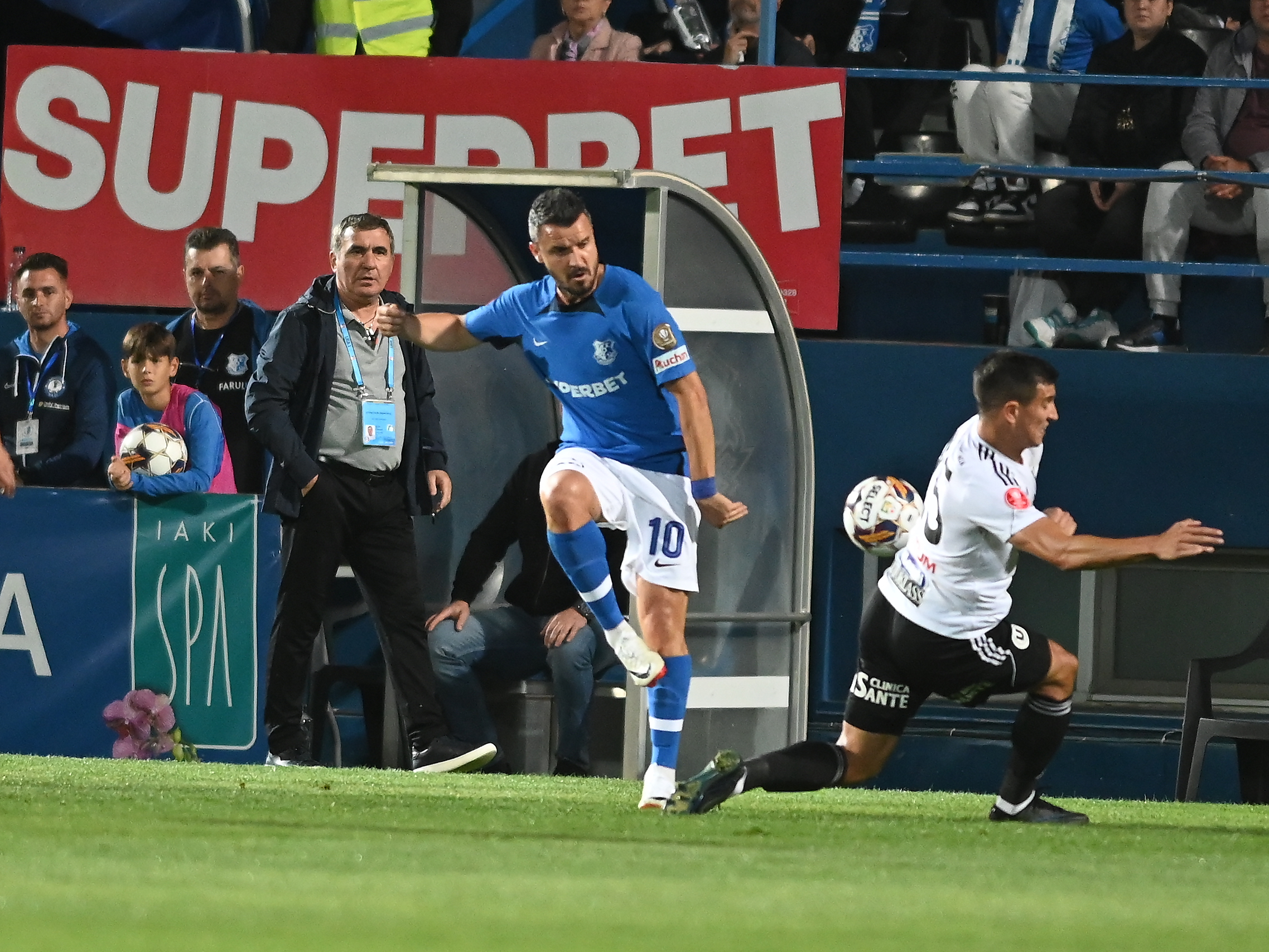 Nimeni n-a scăpat de furia lui Gică Hagi, după 1-1 cu ”U” Cluj