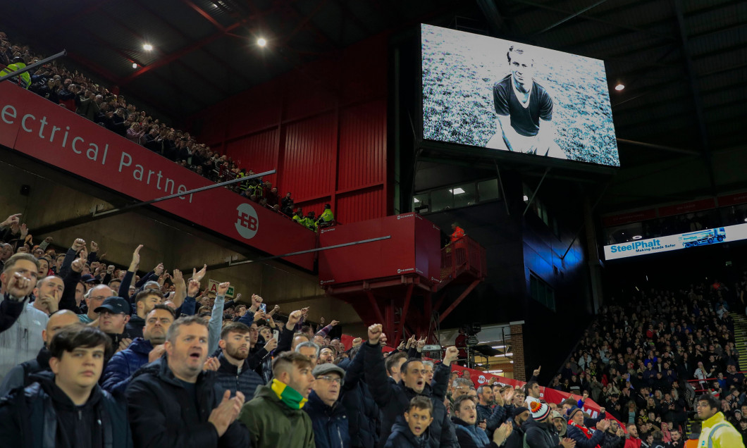 Premier League Sheffield United v Manchester United, ManU Fans pay tribute to Sir Bobby Charlton ahead of the Premier Le